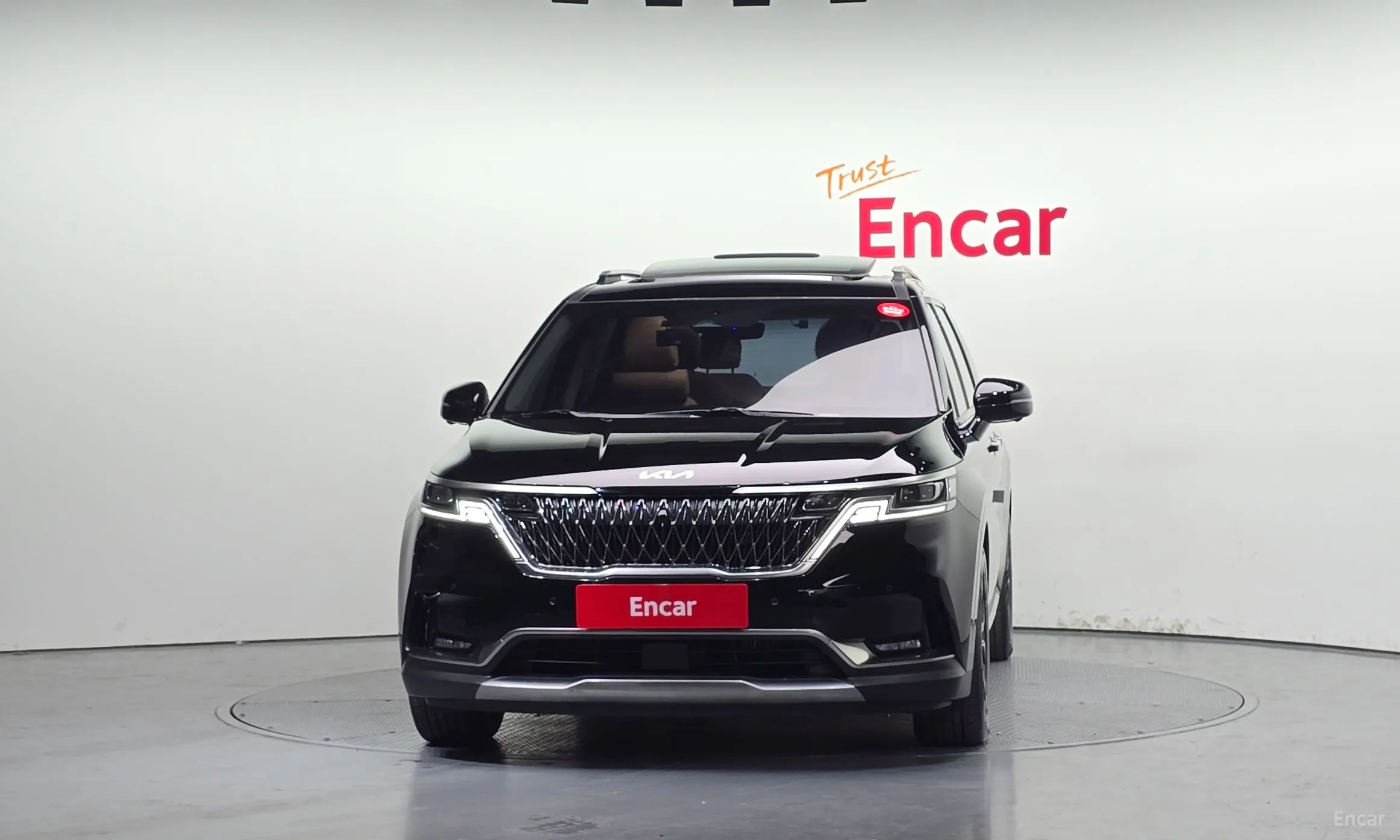Kia Carnival Gen 4 превью 3
