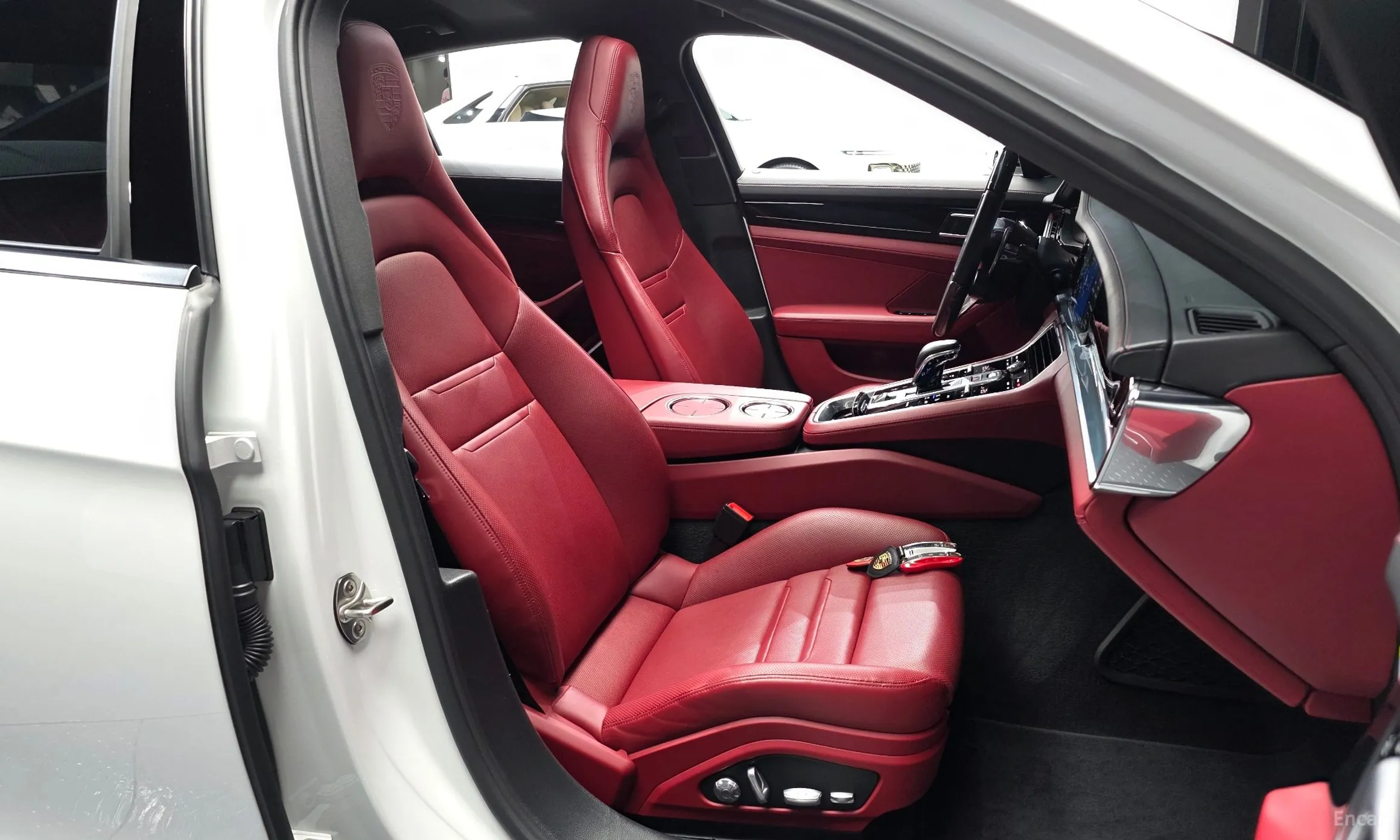 Porsche Panamera (971) превью 10