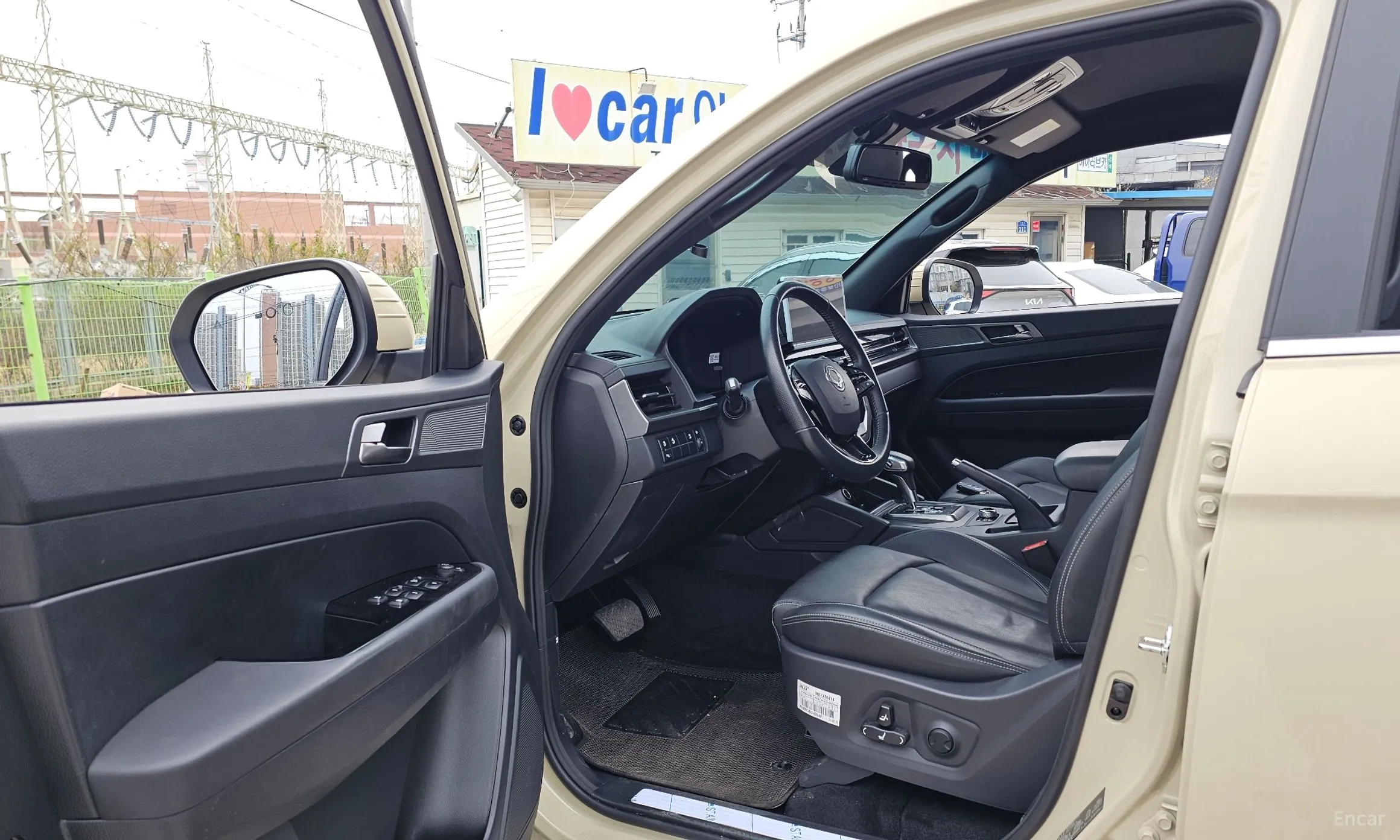 KG Mobility (SsangYong) Rexton Sports превью 11
