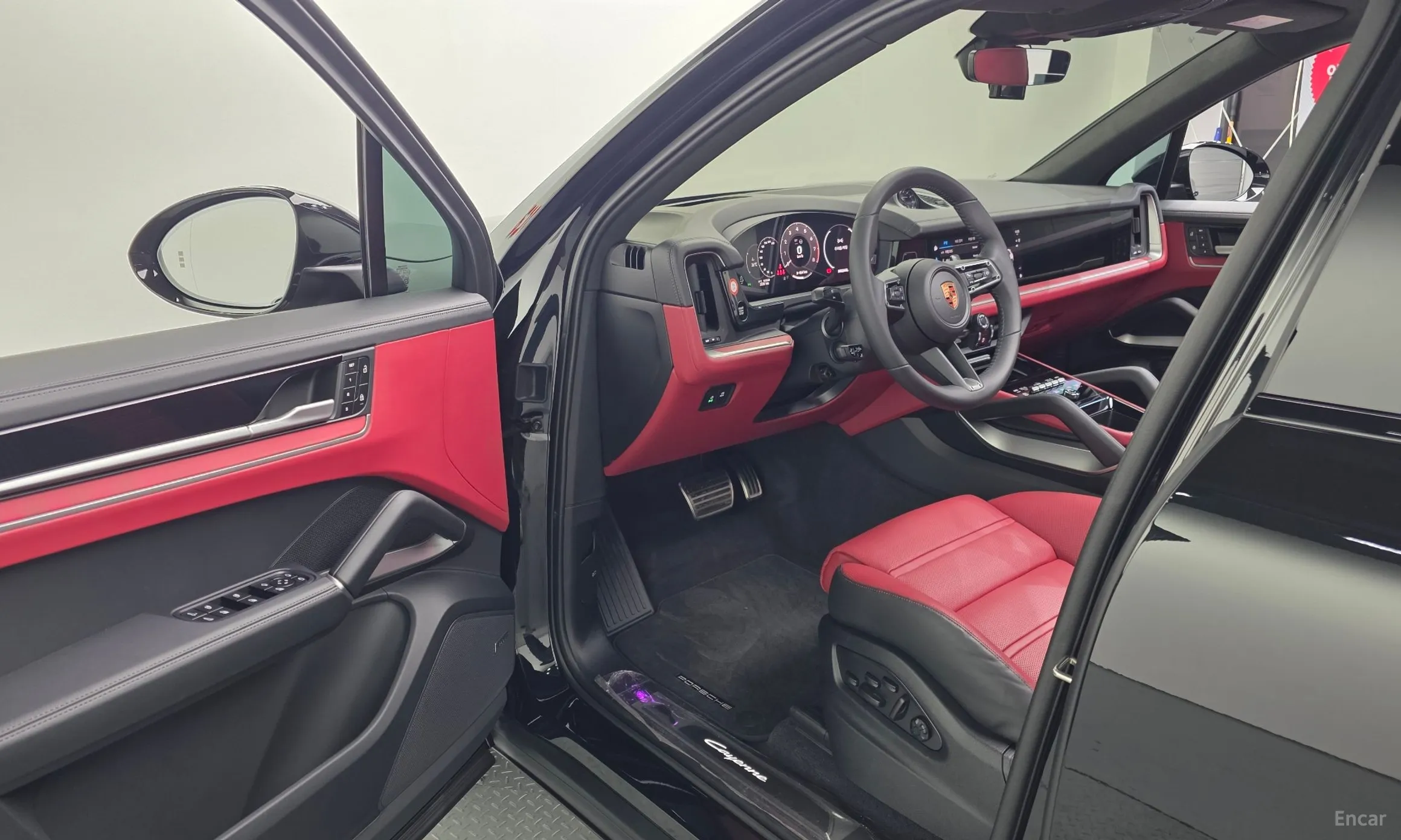 Porsche Cayenne (PO536) превью 10