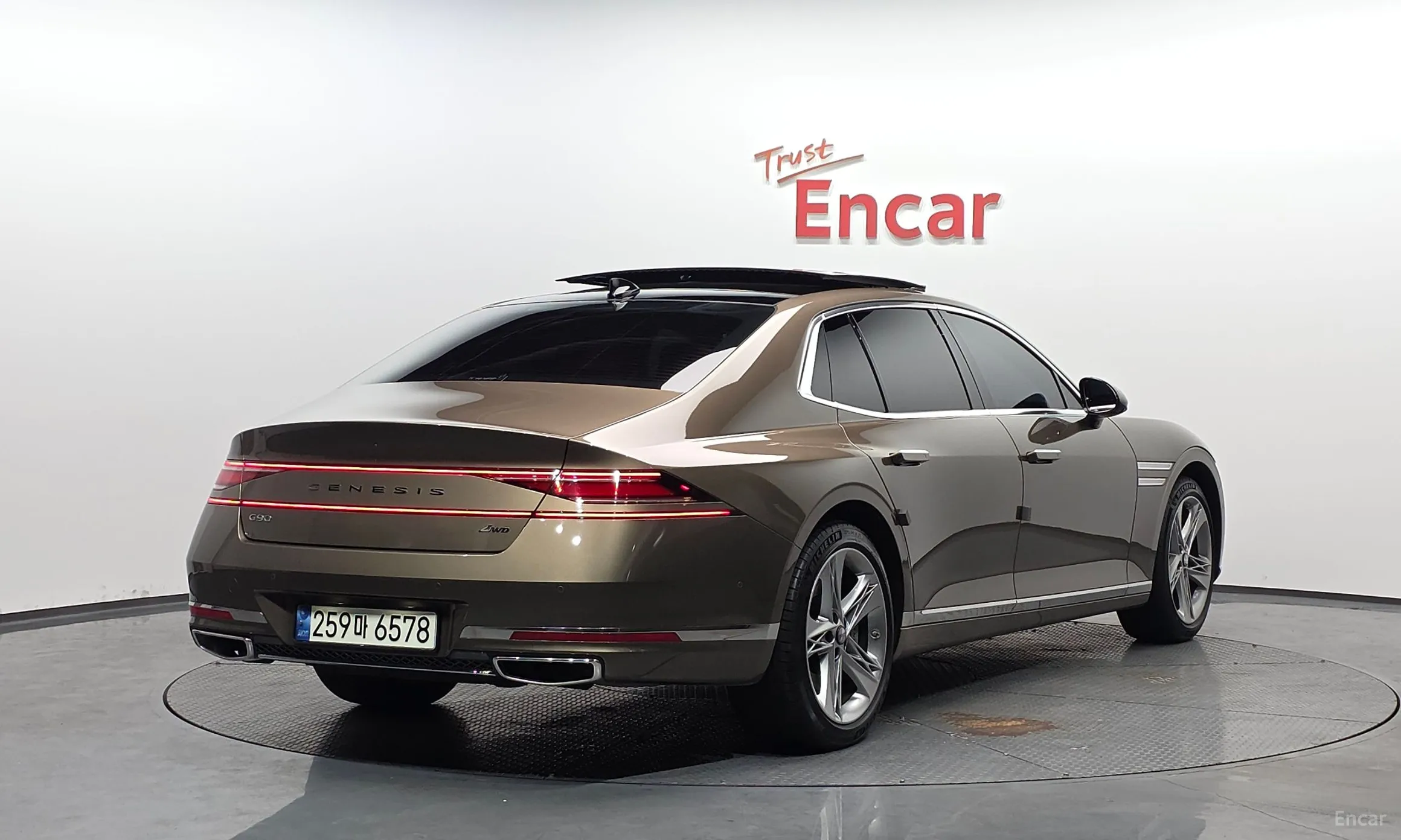 Genesis G90 (RS4) превью 2