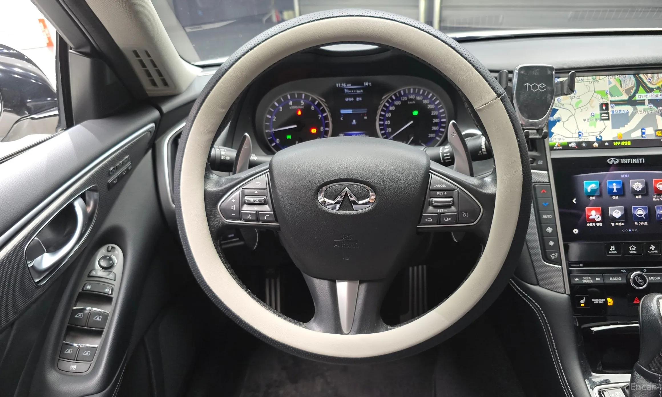 Infiniti Q50 превью 14