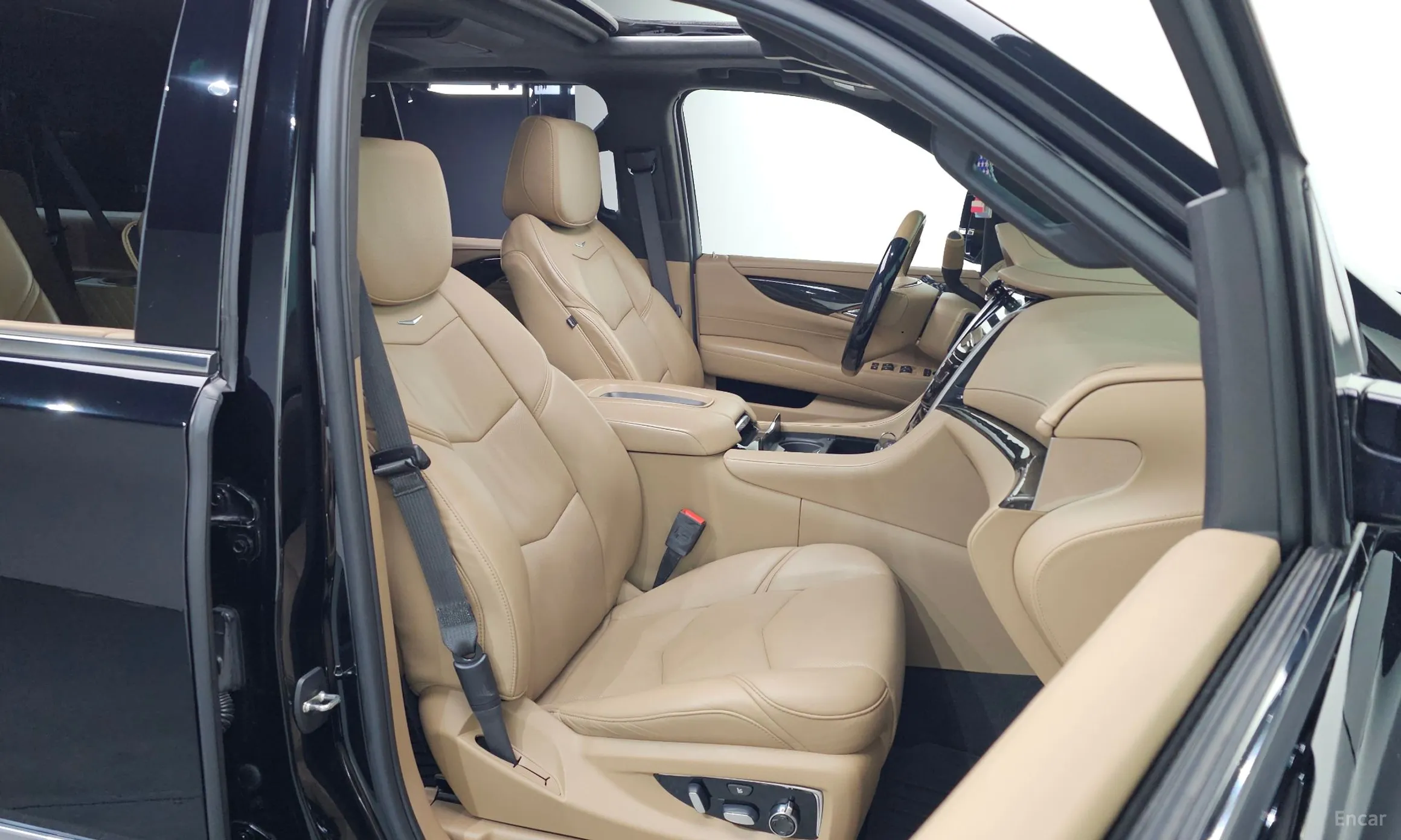Cadillac Escalade превью 12