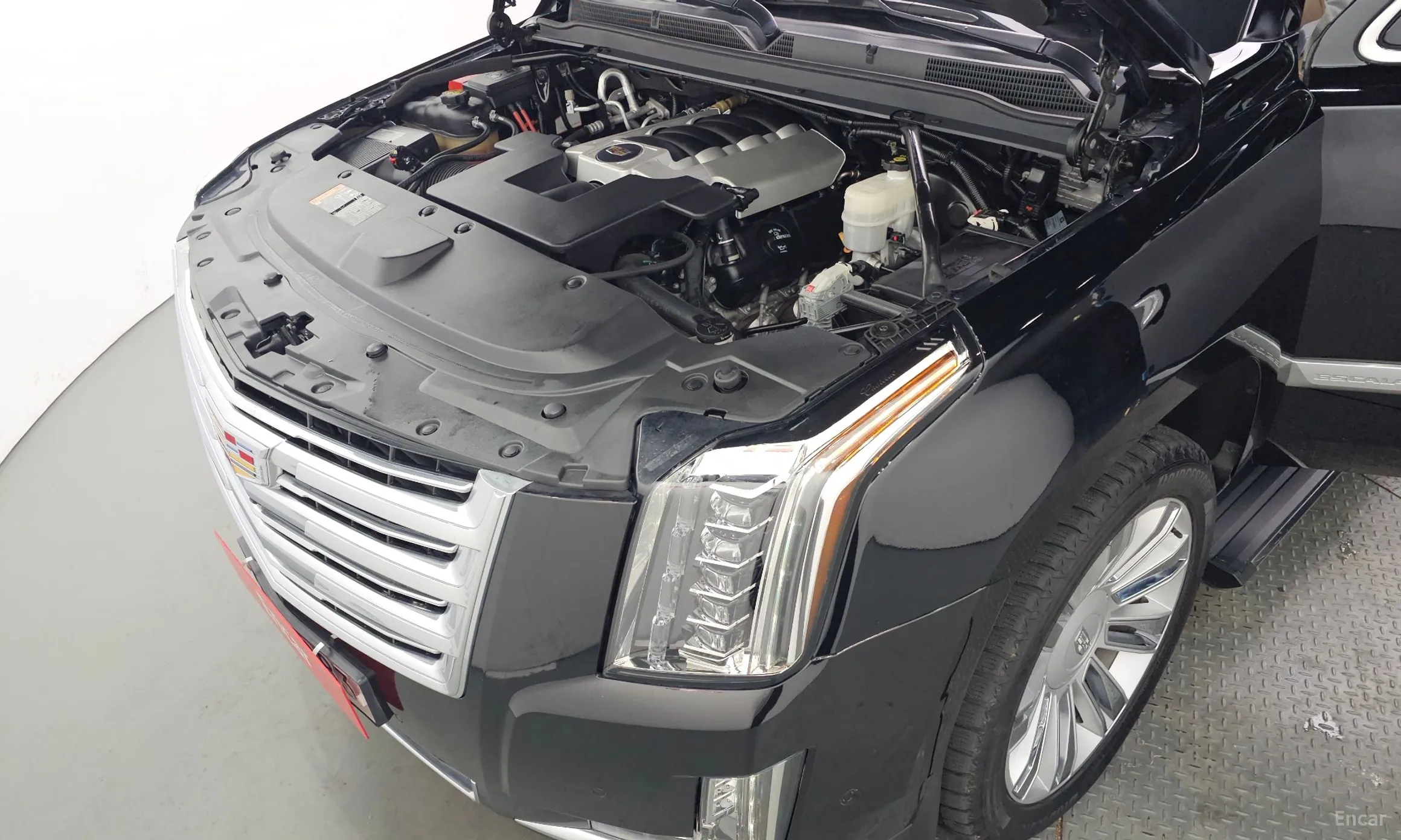 Cadillac Escalade превью 6