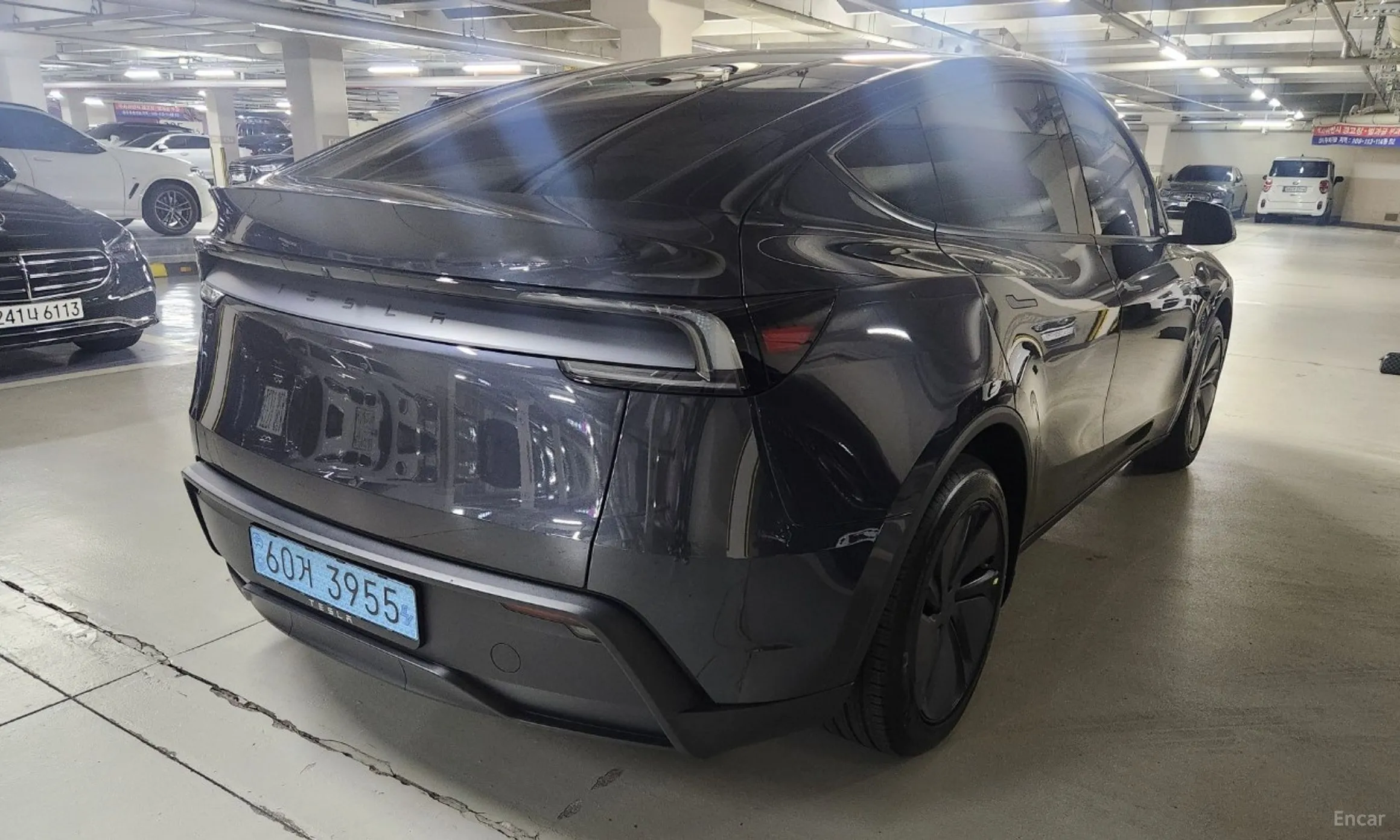 Tesla Model Y превью 5