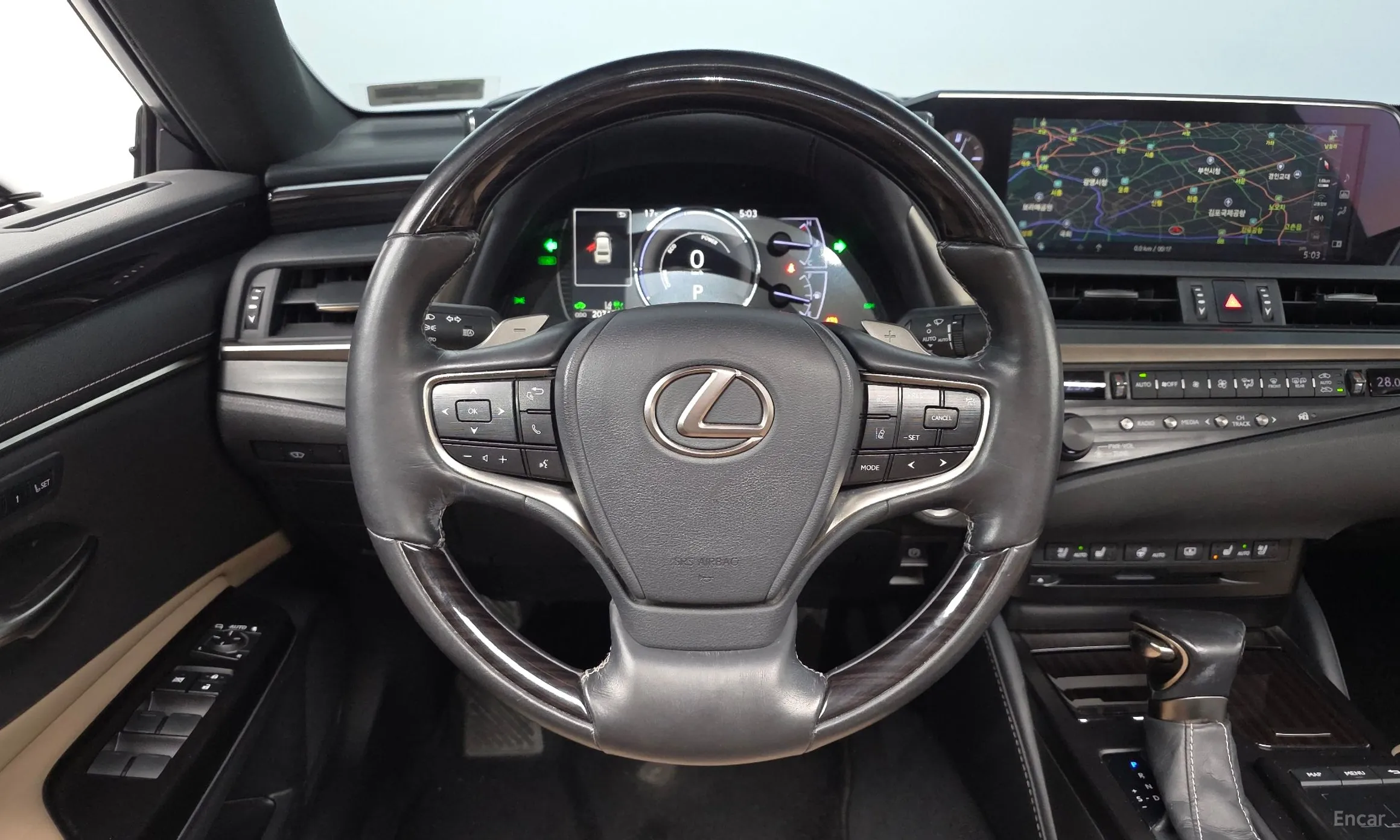 Lexus ES300h 7th Generation превью 13
