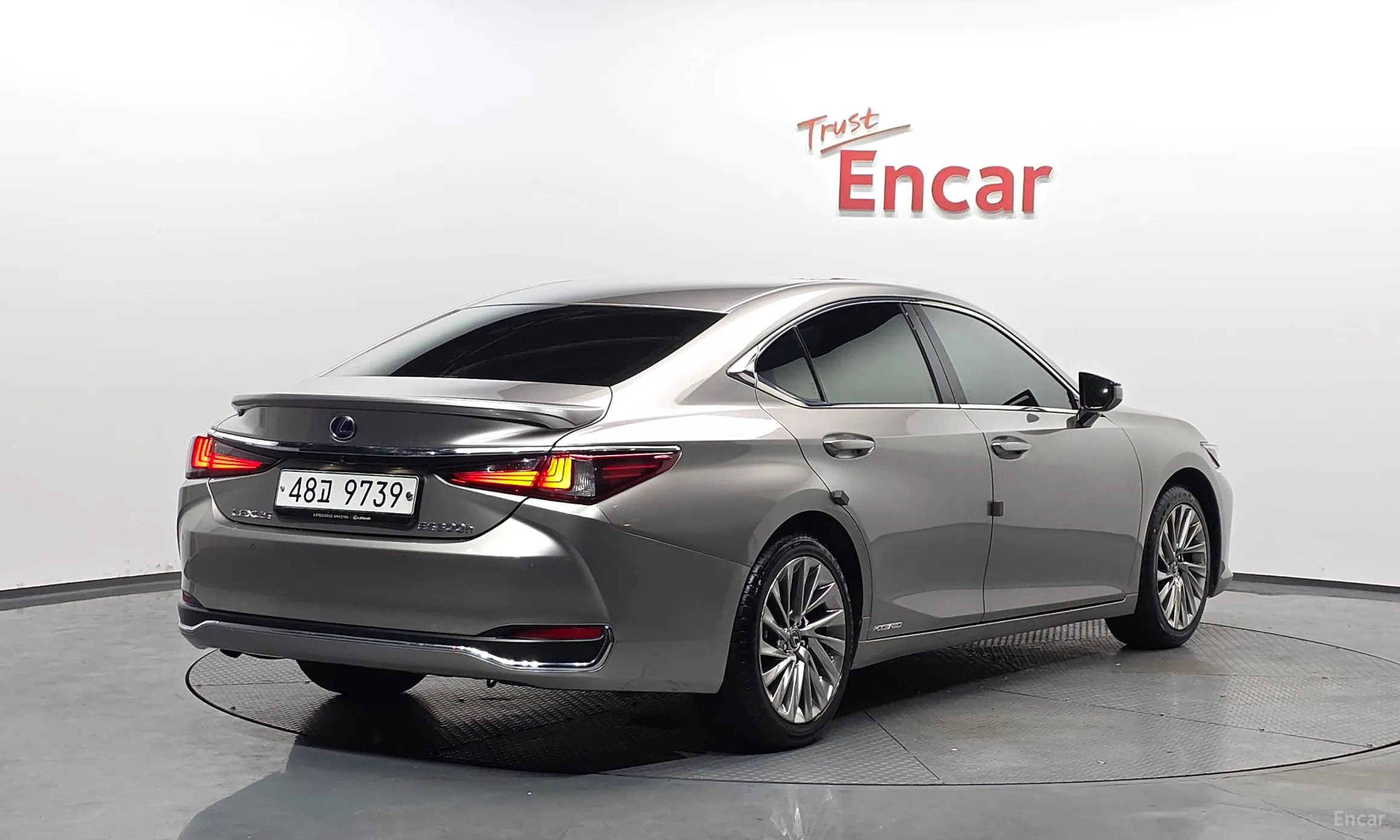 Lexus ES300h 7th Generation