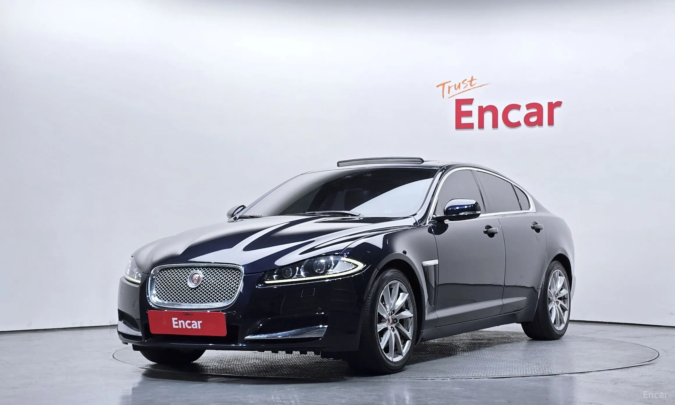 Jaguar New XF