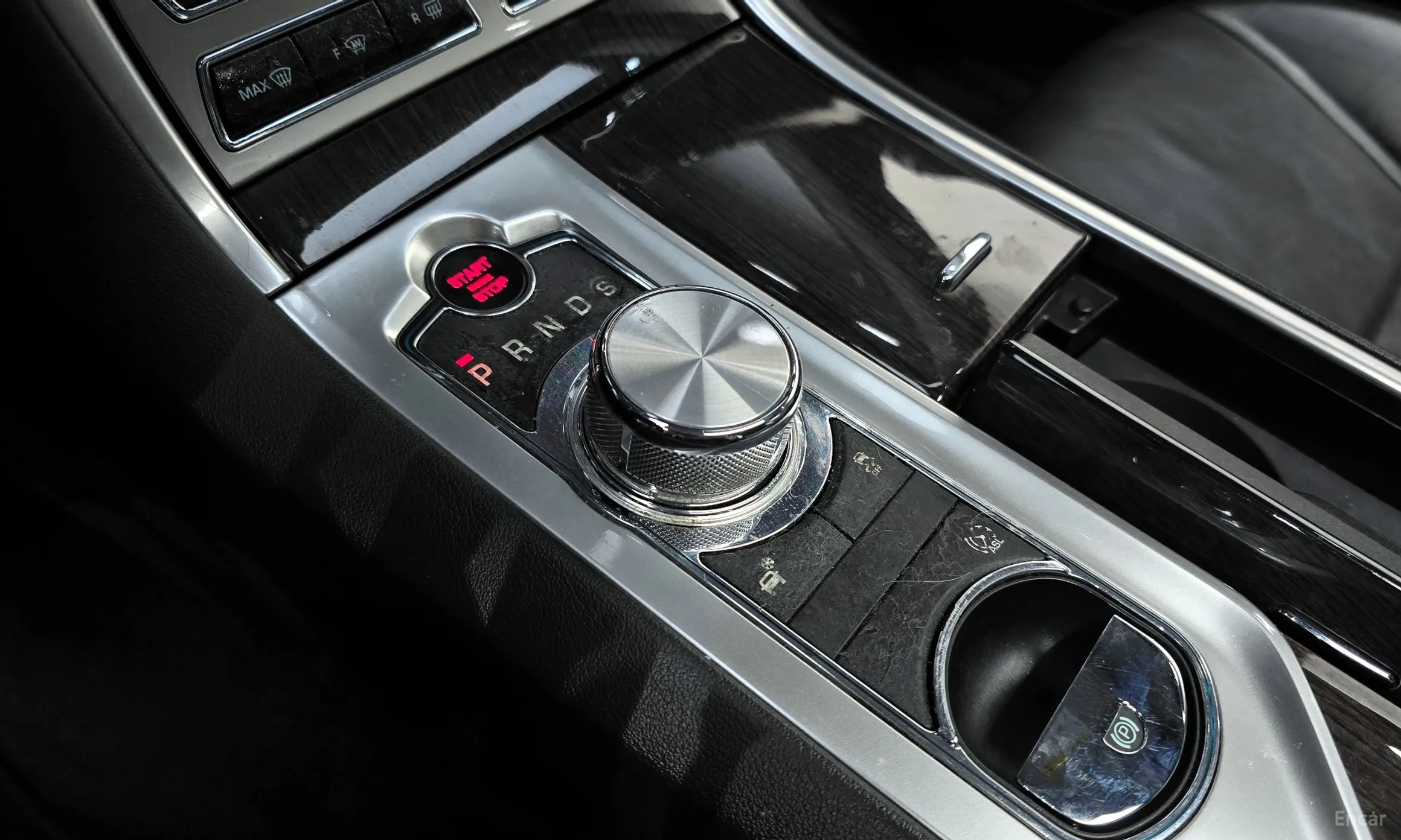 Jaguar New XF превью 9