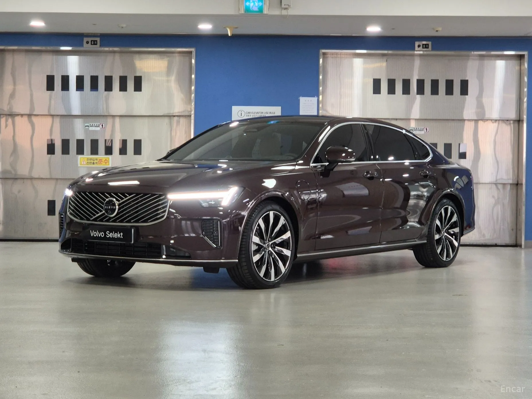 Volvo S90