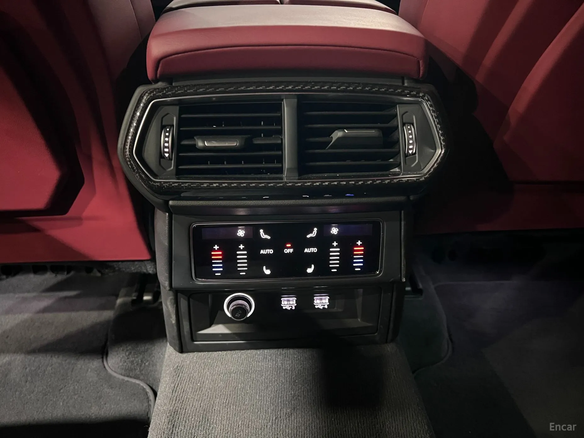 Lamborghini Urus превью 14
