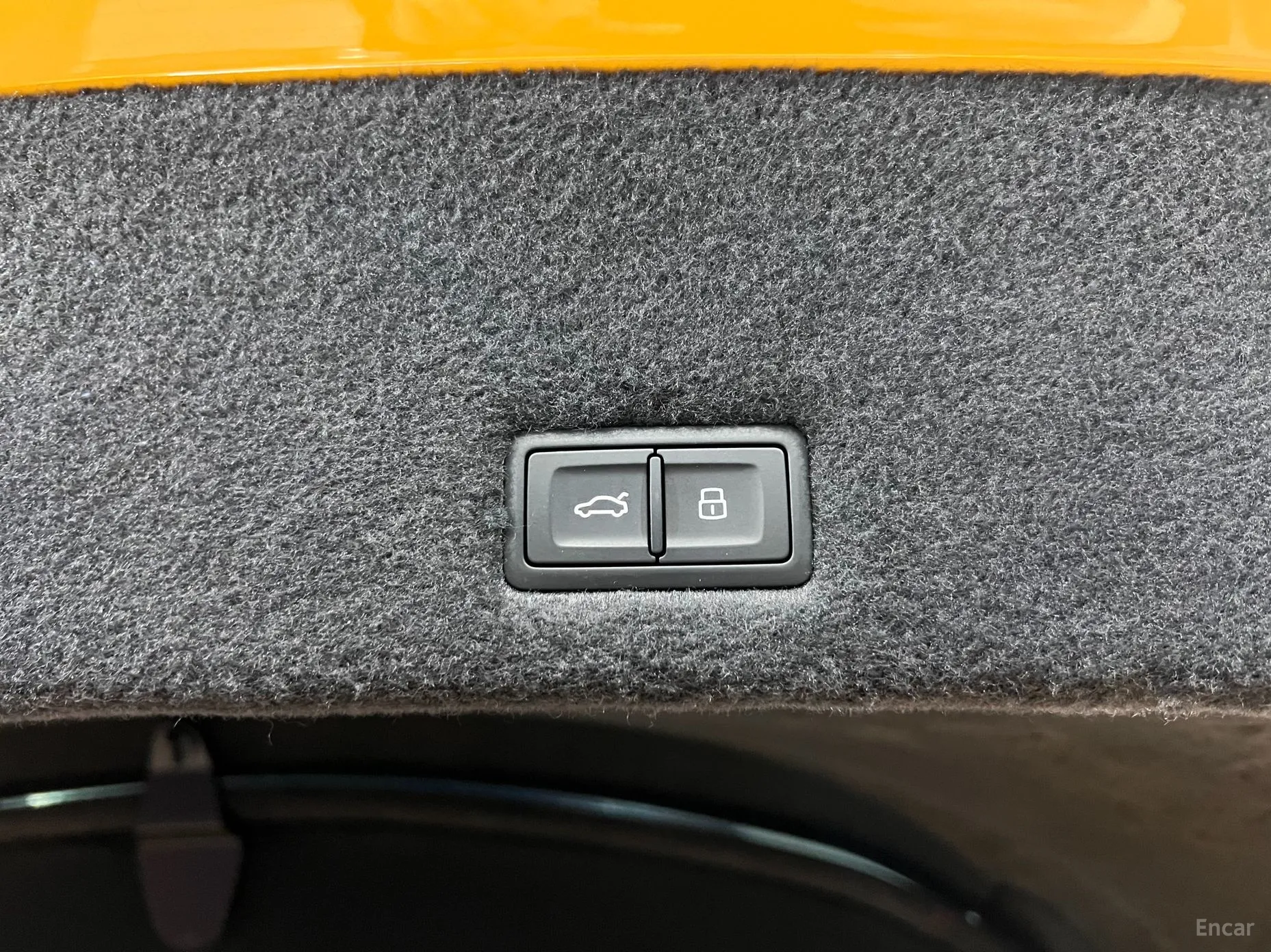 Lamborghini Urus превью 17