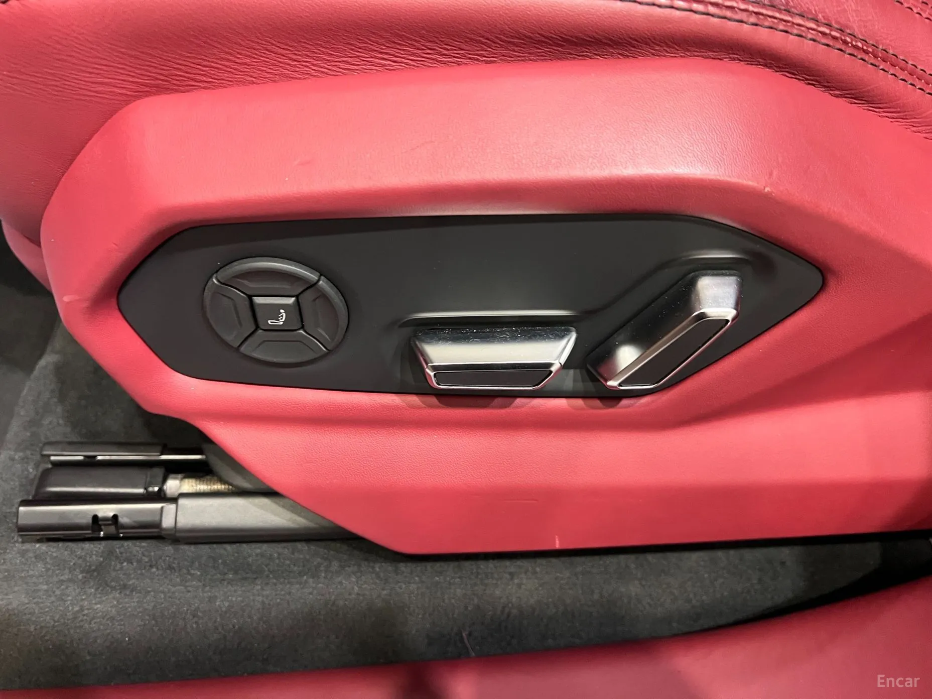 Lamborghini Urus превью 19