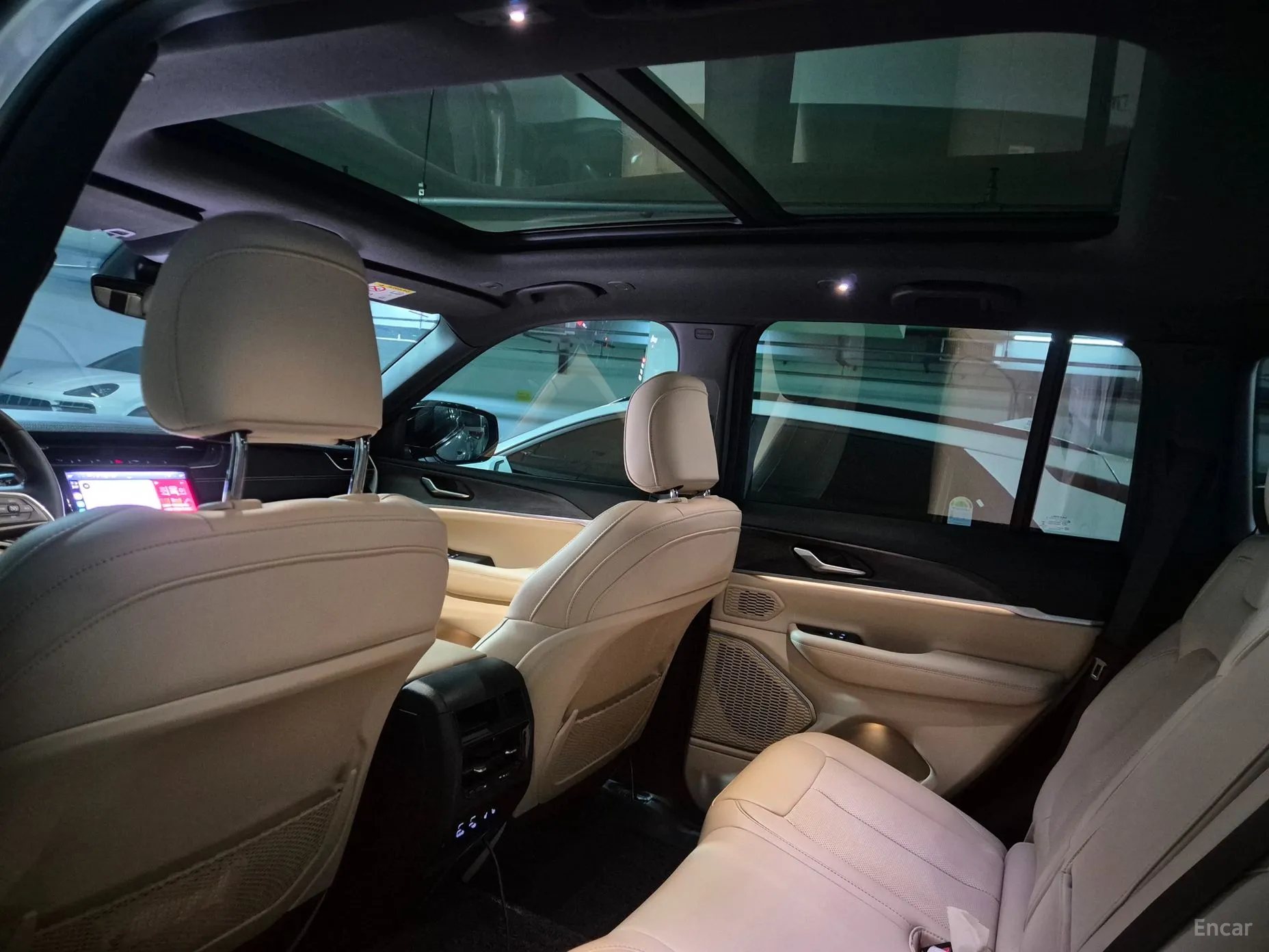 Jeep Grand Cherokee (WL) превью 12