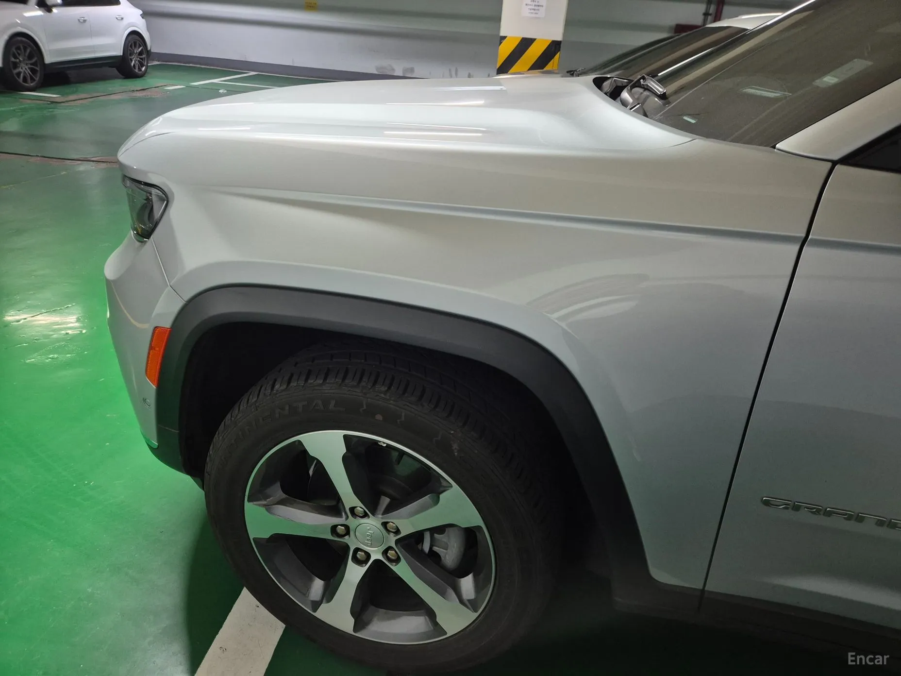 Jeep Grand Cherokee (WL) превью 4