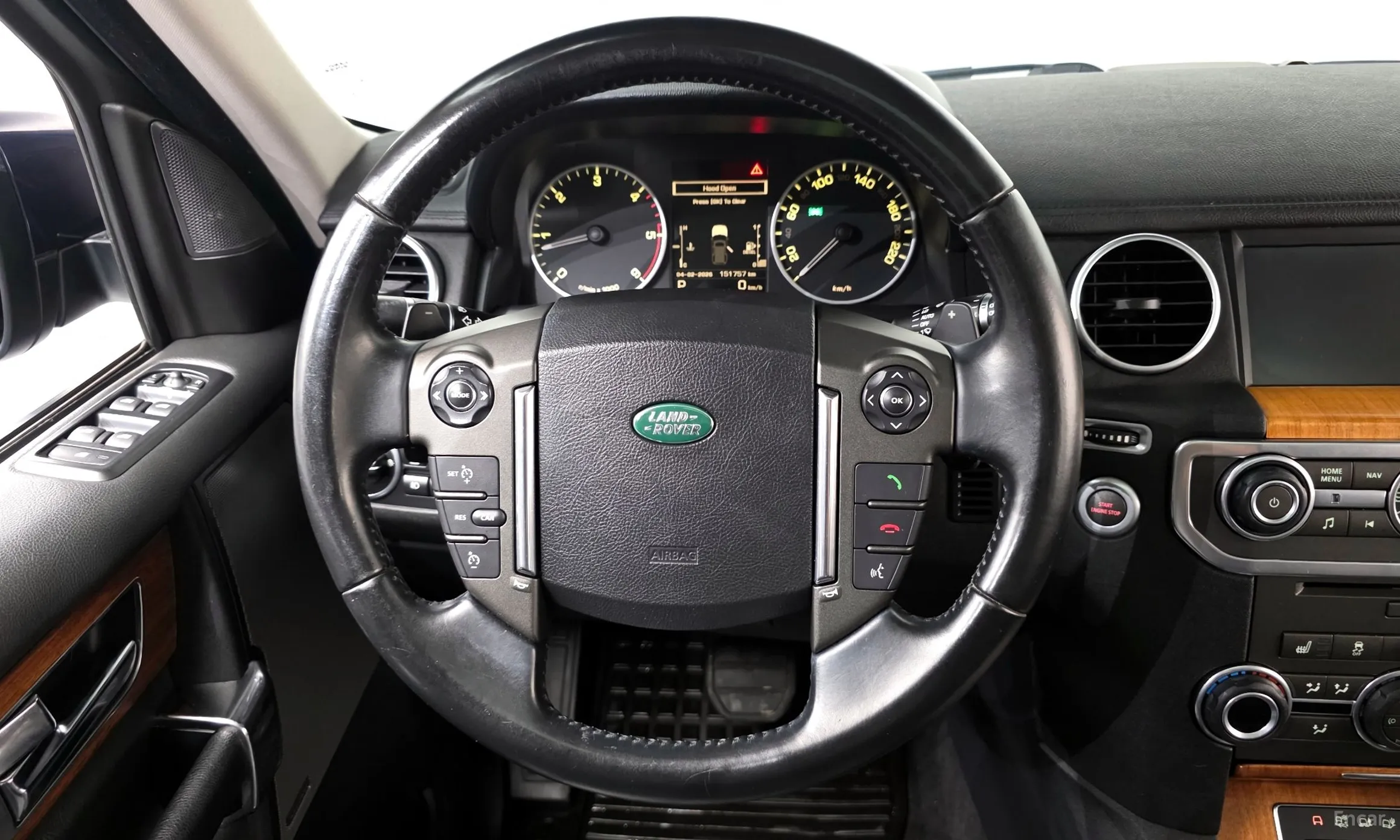 Land Rover Discovery 4 превью 13