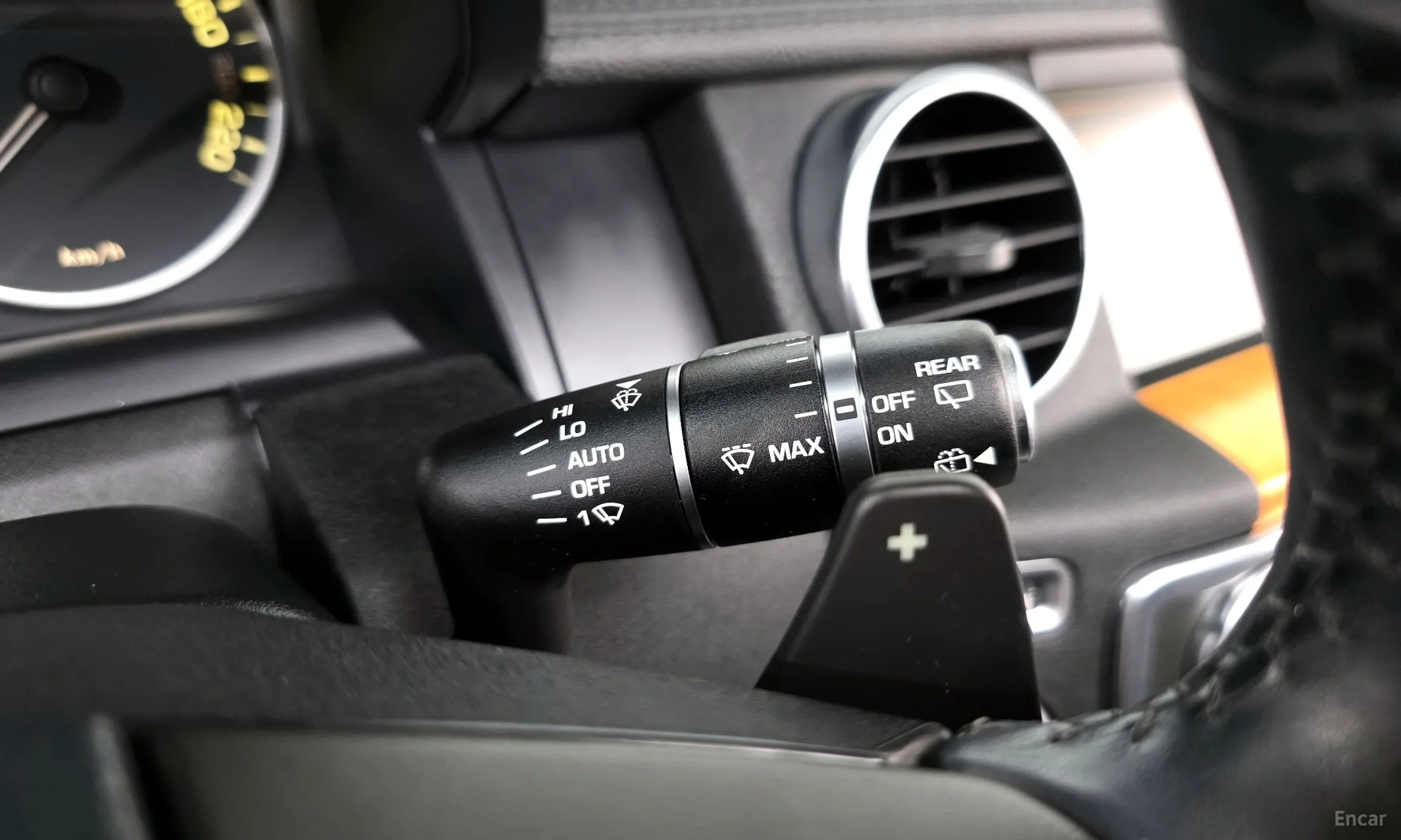 Land Rover Discovery 4 превью 14