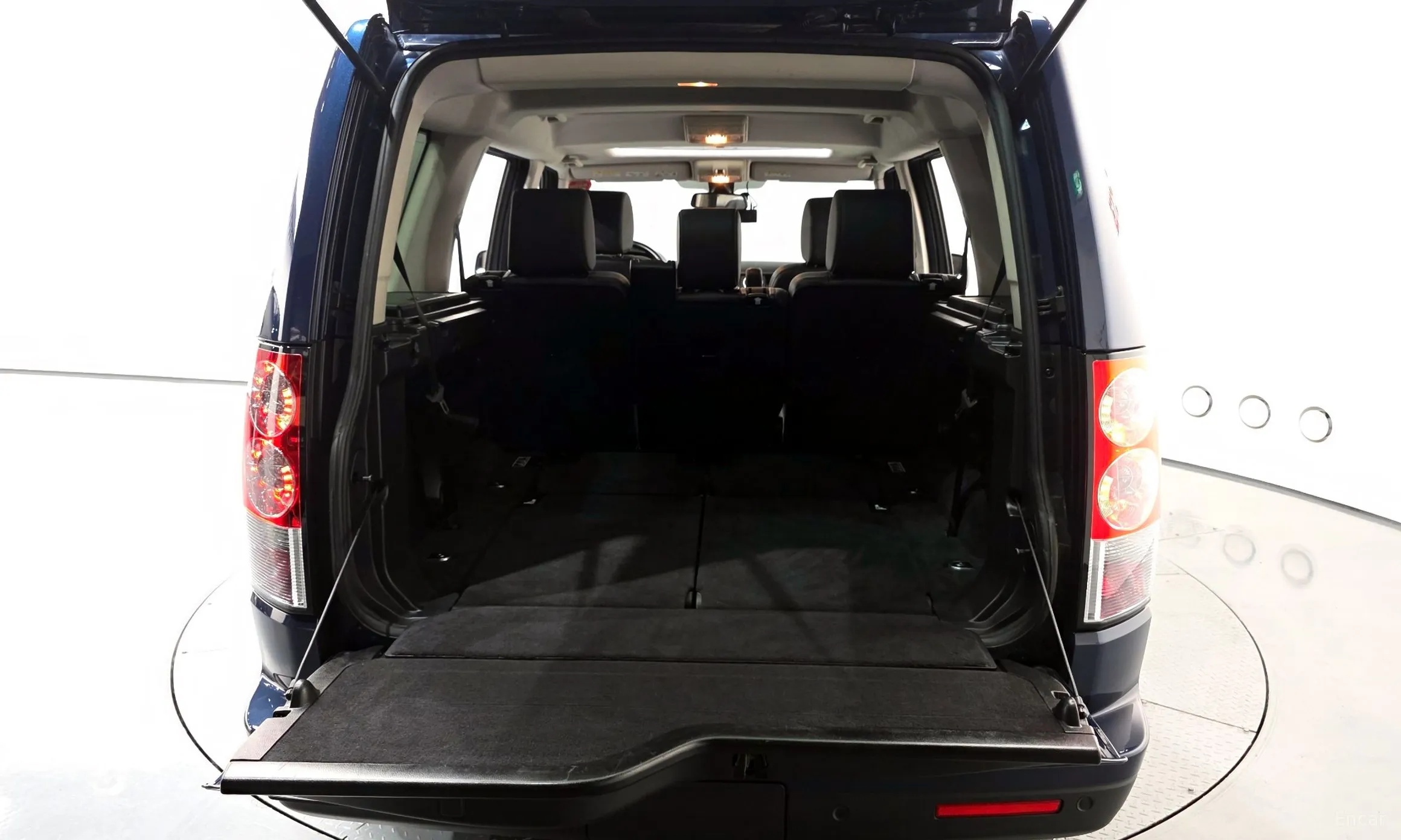 Land Rover Discovery 4 превью 20