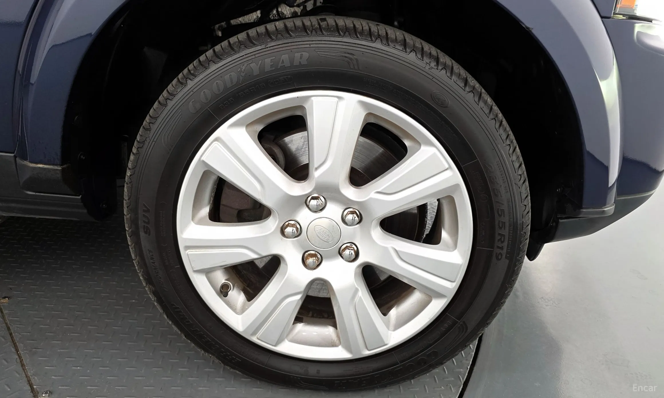 Land Rover Discovery 4 превью 5