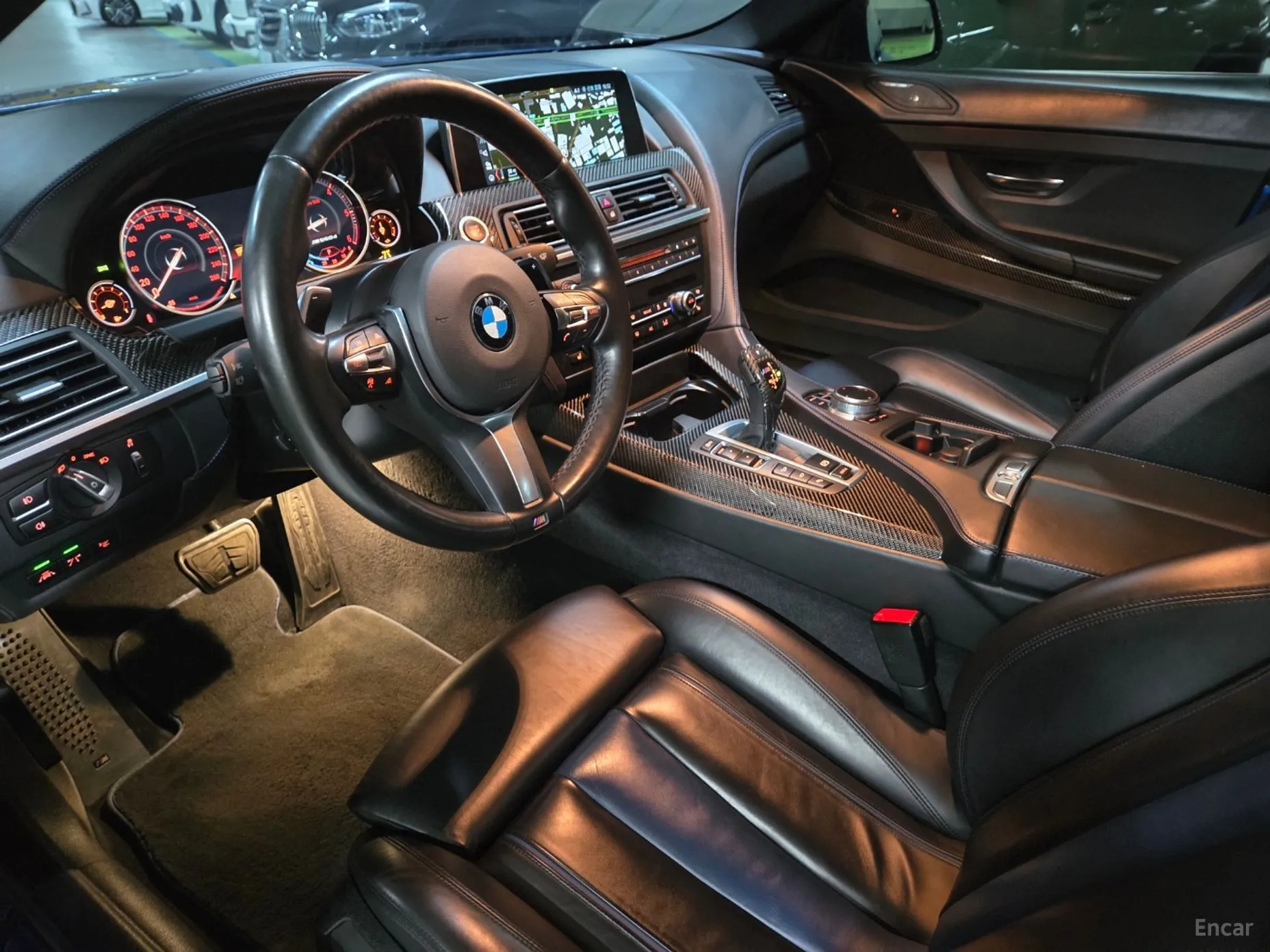 BMW 6 Series (F12) превью 10