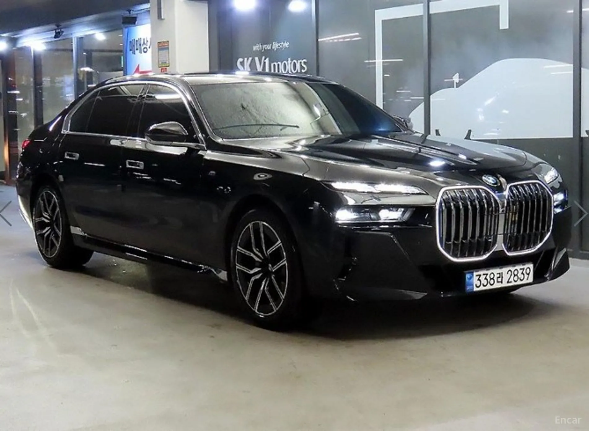 BMW 7 Series (G70)
