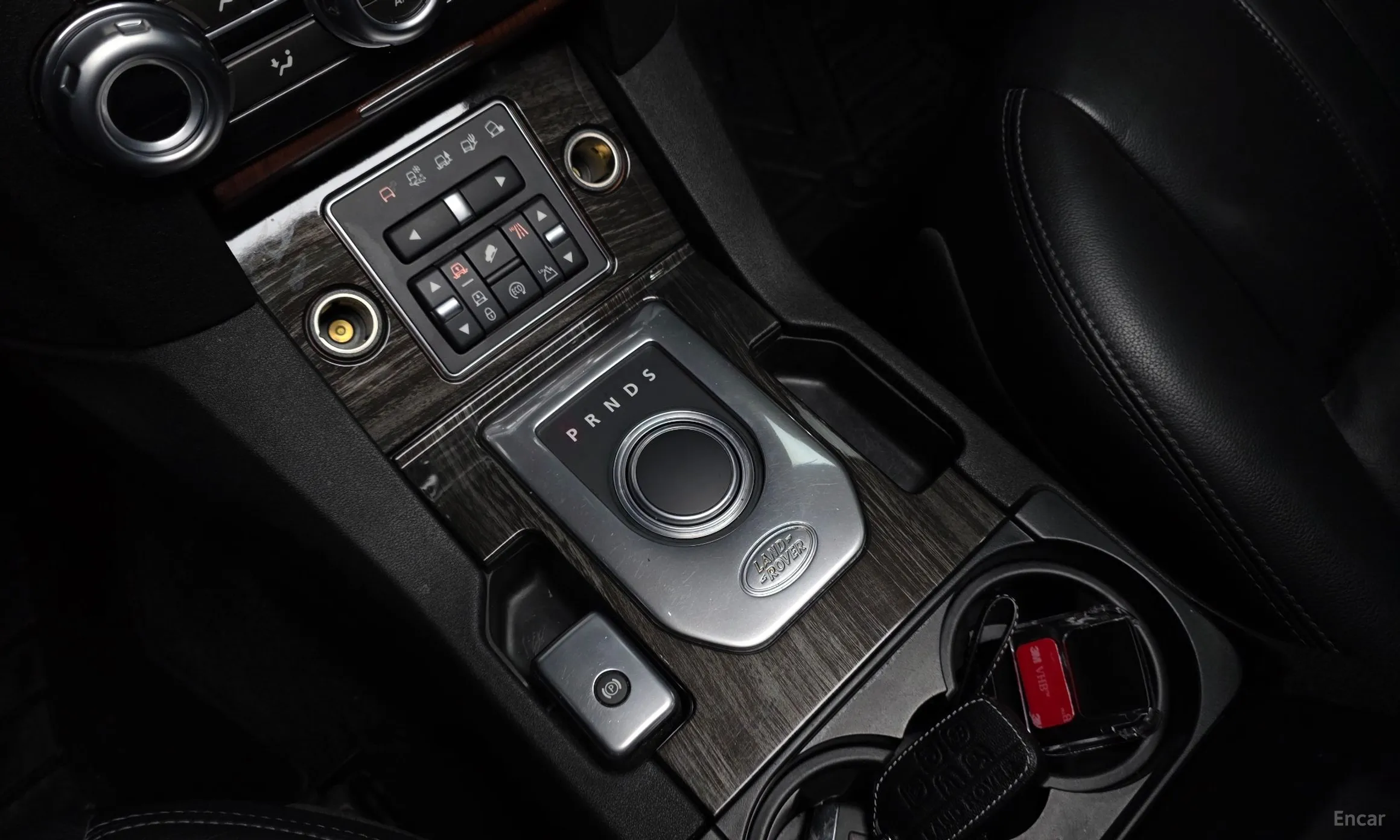 Land Rover Discovery 4 превью 9