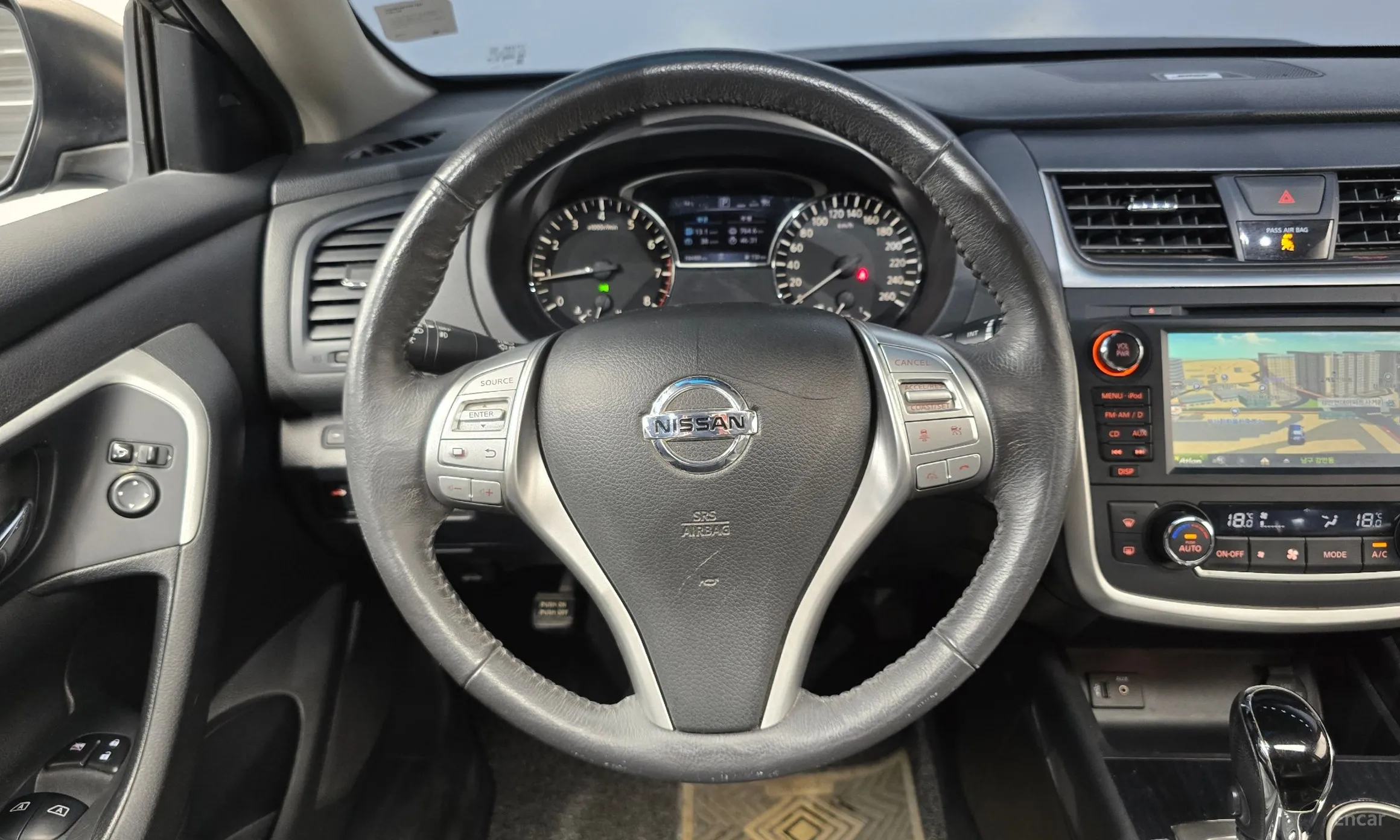 Nissan Altima превью 14