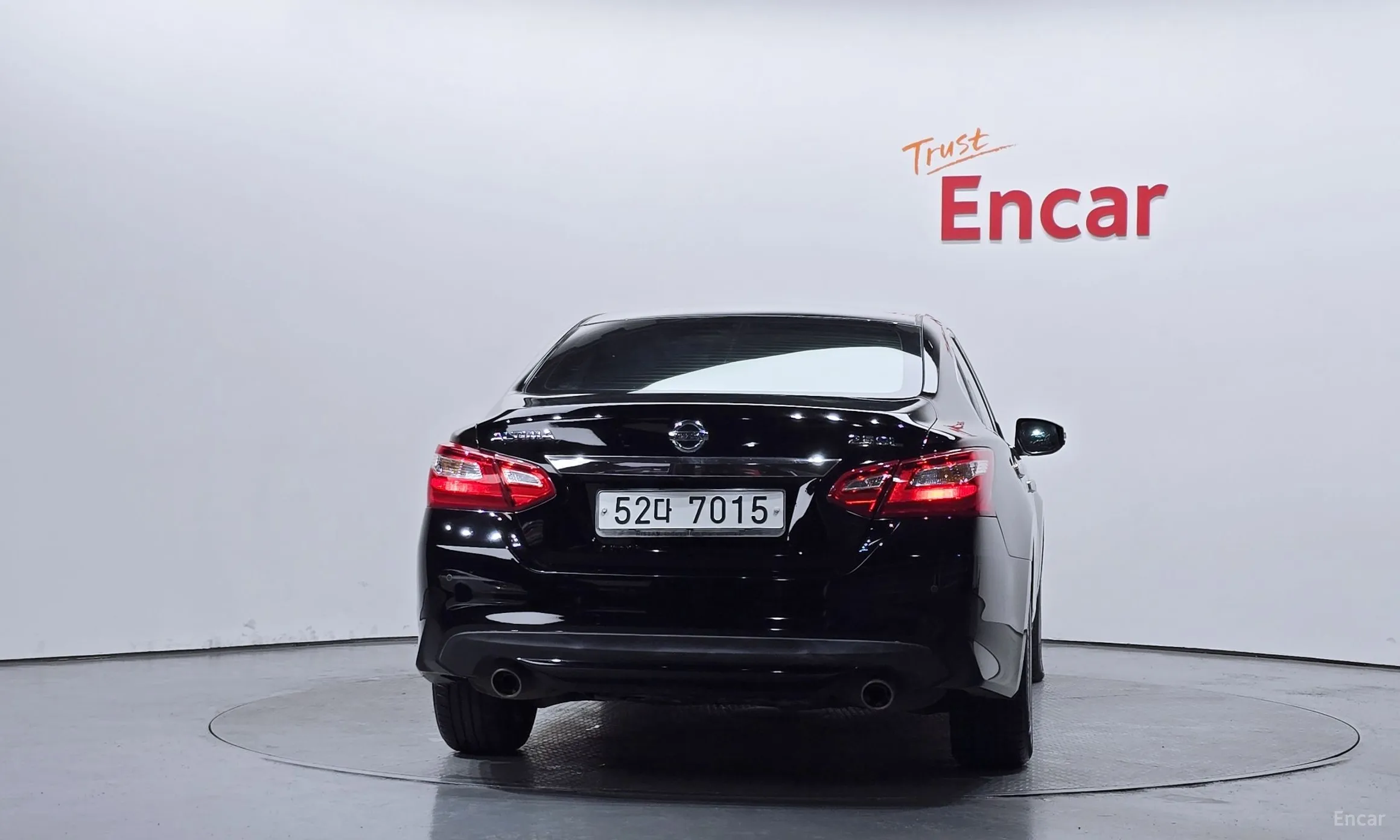 Nissan Altima превью 4