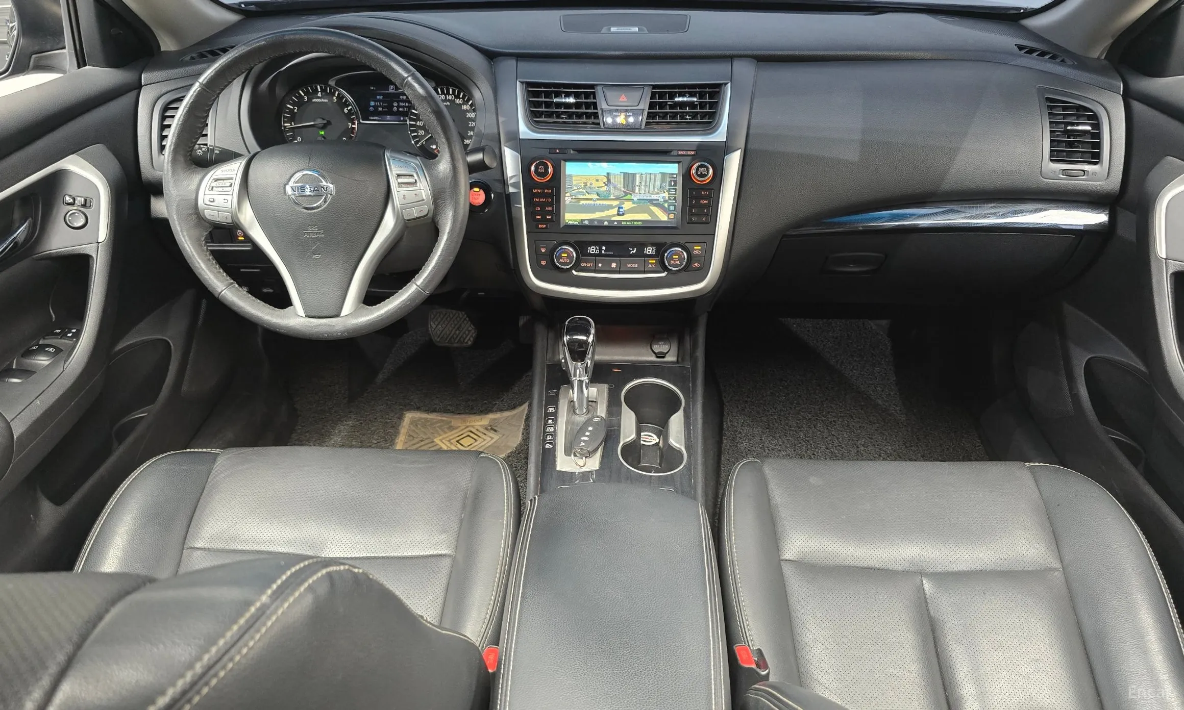 Nissan Altima превью 7