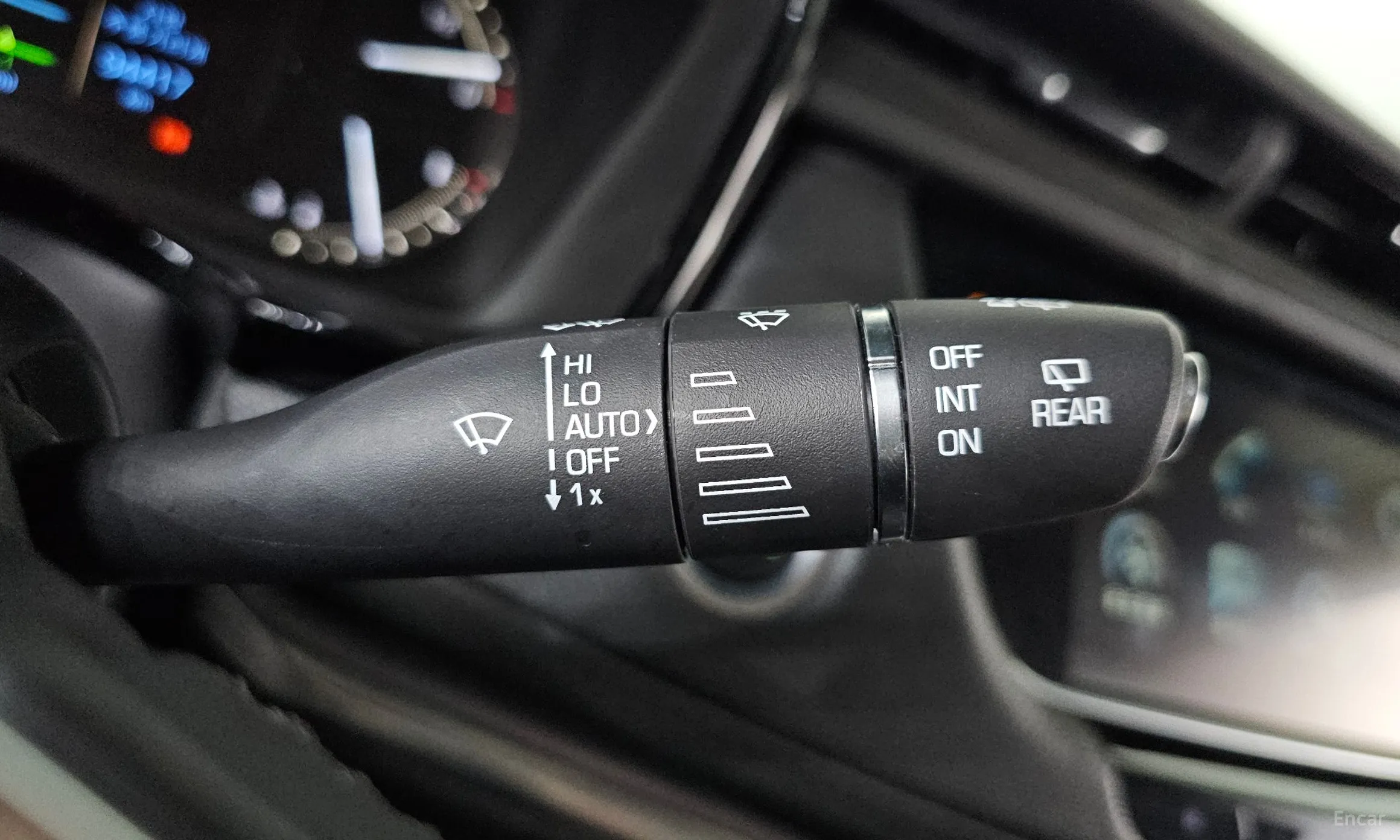 Cadillac XT5 превью 18