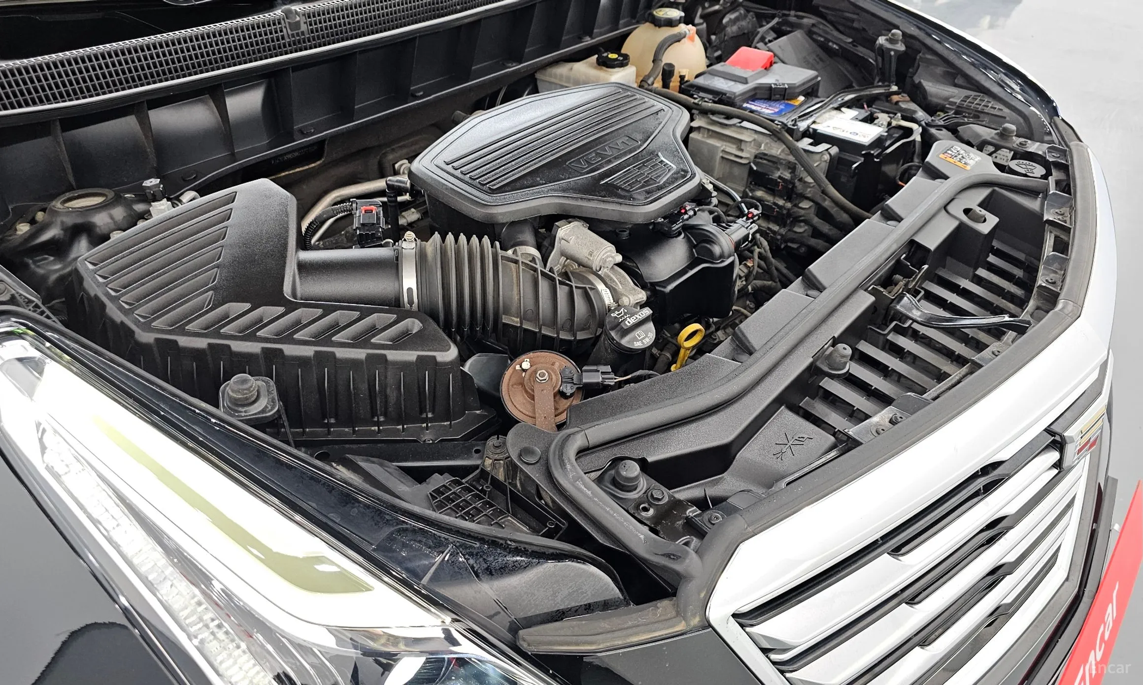 Cadillac XT5 превью 6