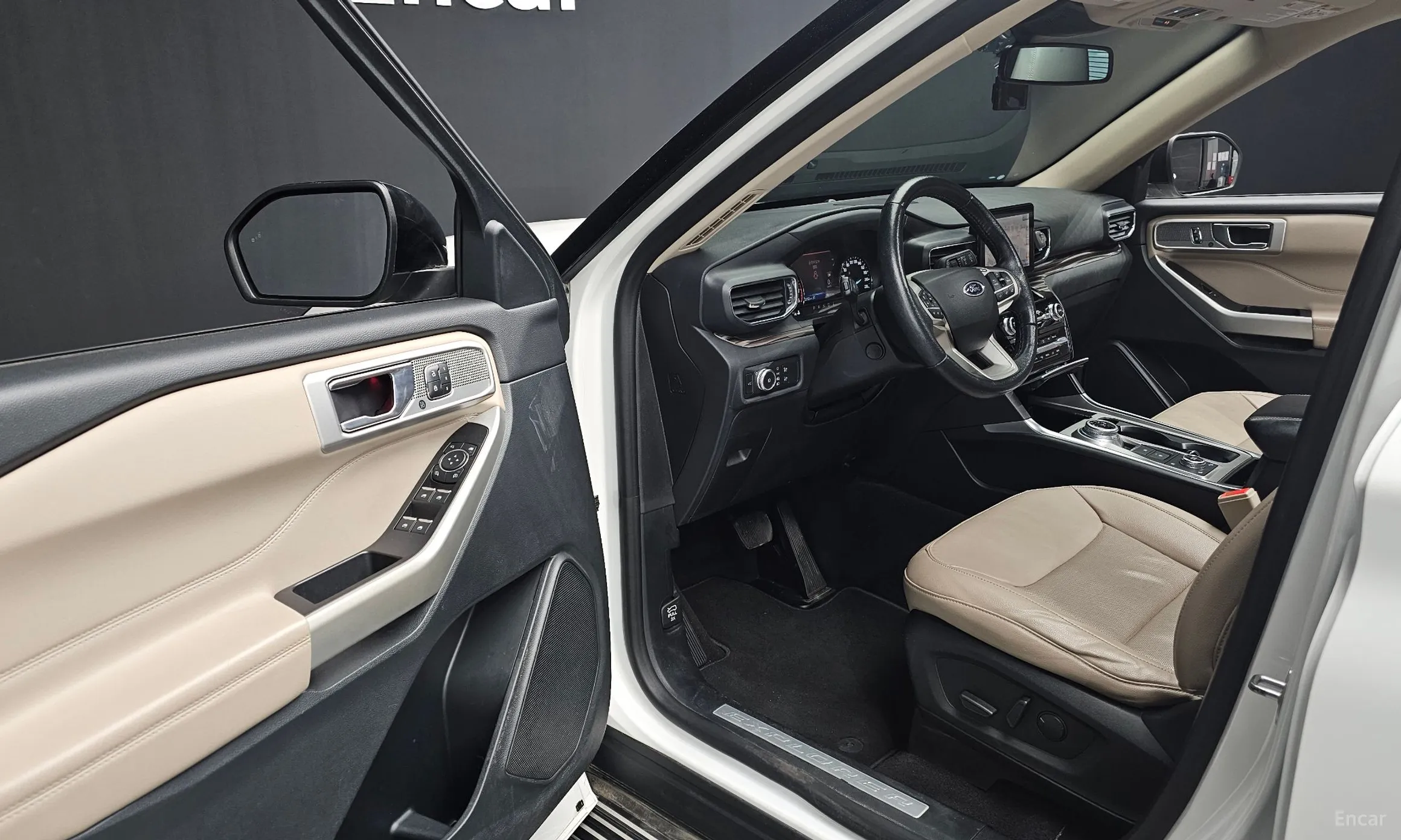 Ford Explorer 6th Generation превью 11