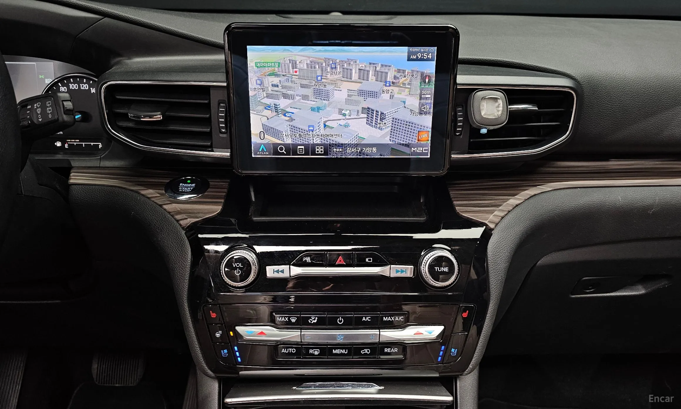 Ford Explorer 6th Generation превью 14