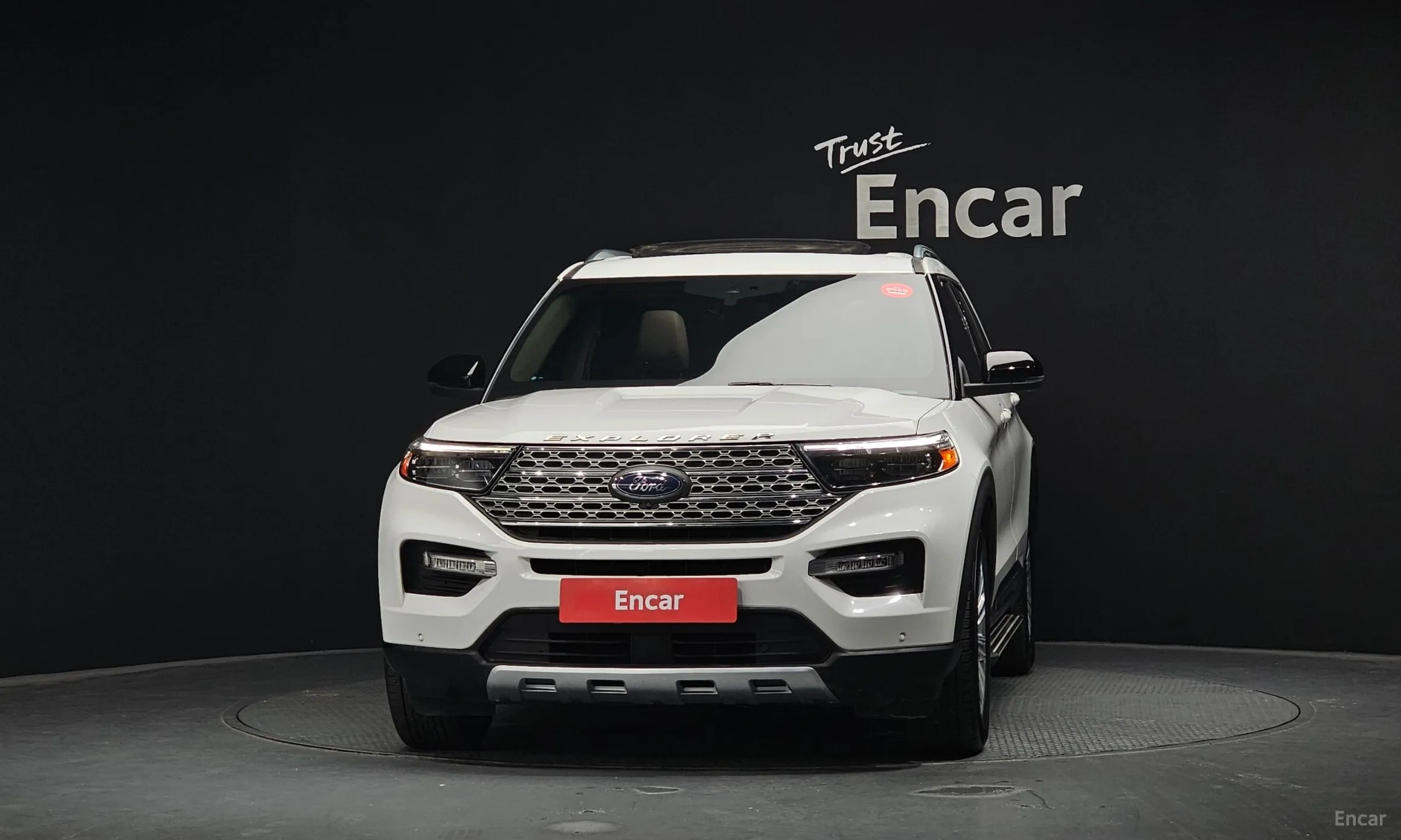 Ford Explorer 6th Generation превью 3