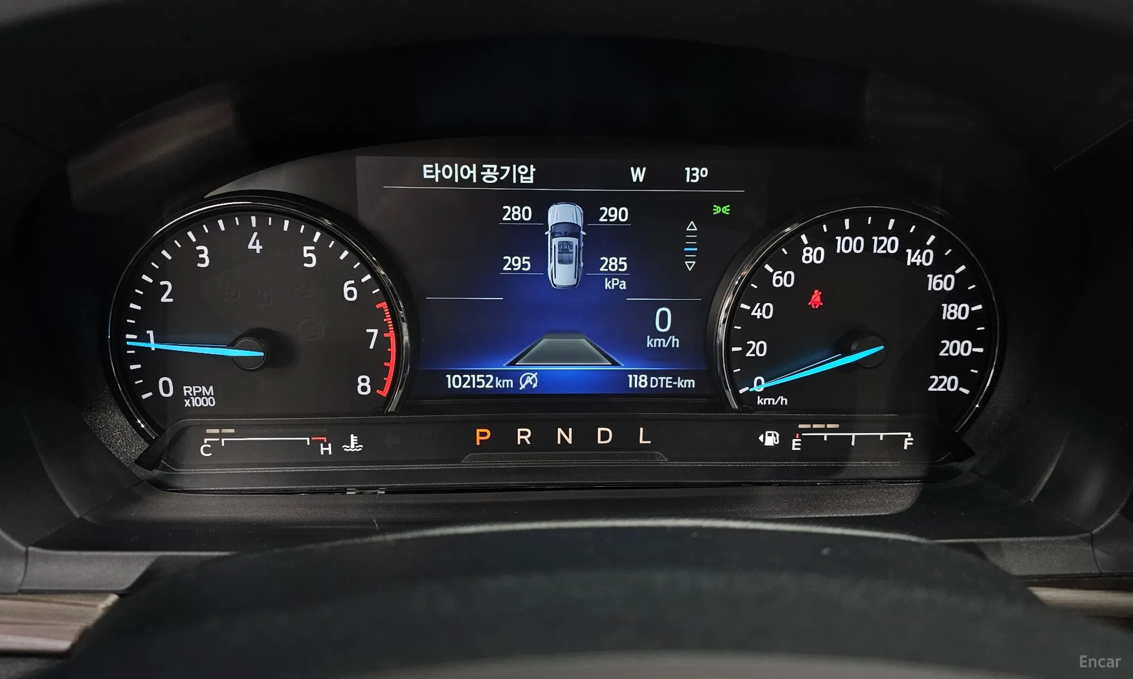 Ford Explorer 6th Generation превью 8