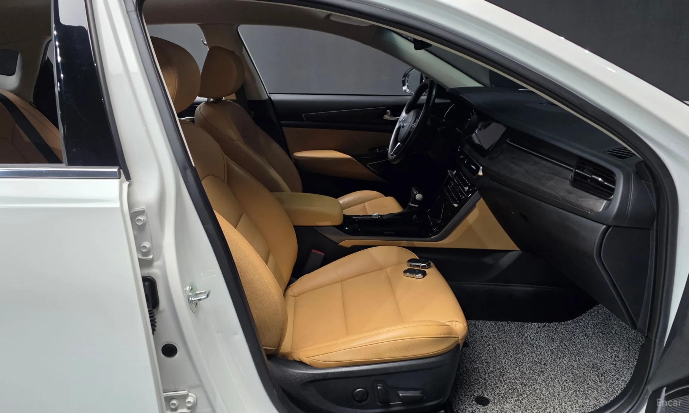 Kia K7 Premier превью 11