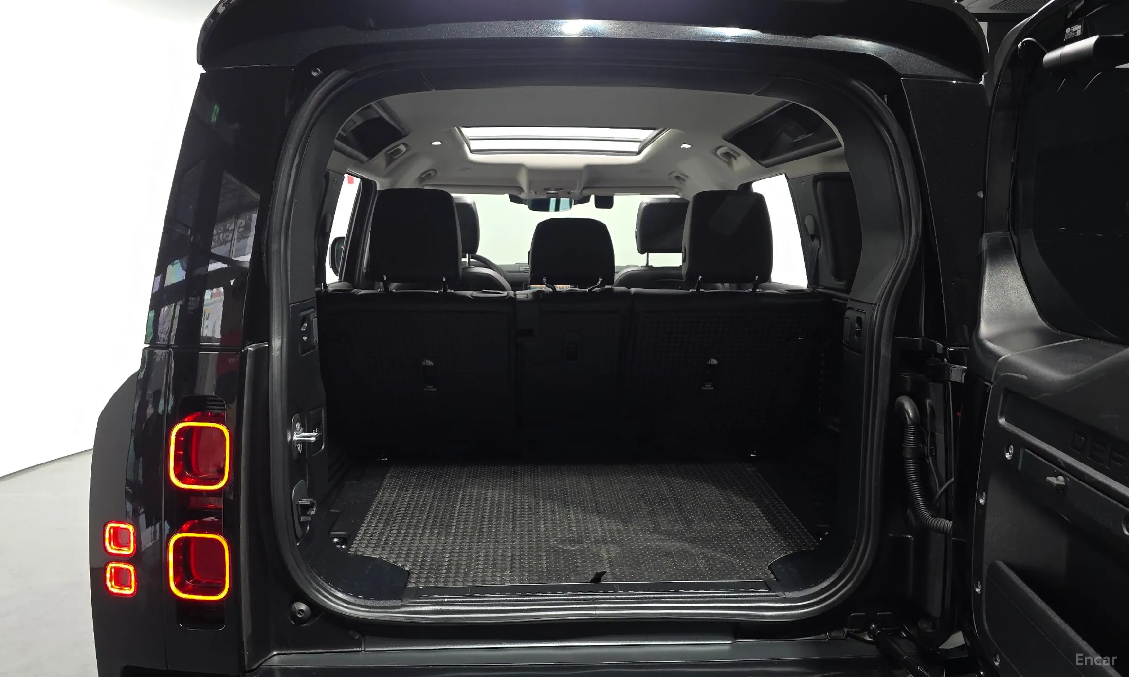 Land Rover Defender (L663) превью 20