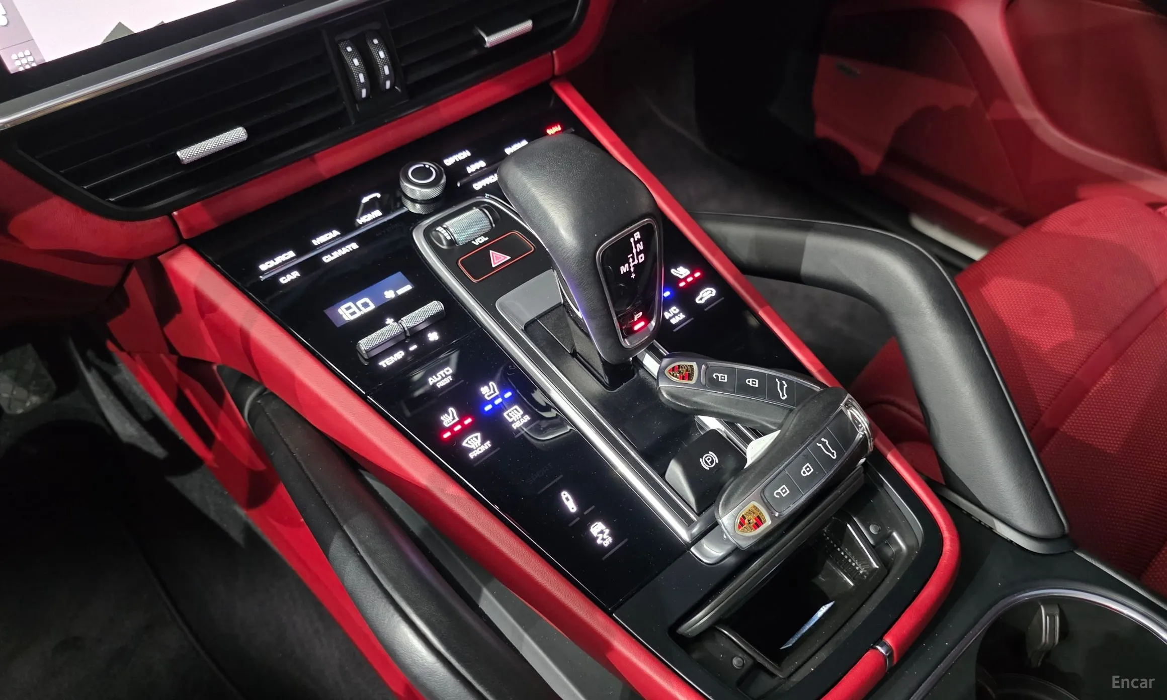 Porsche Cayenne (PO536) превью 9