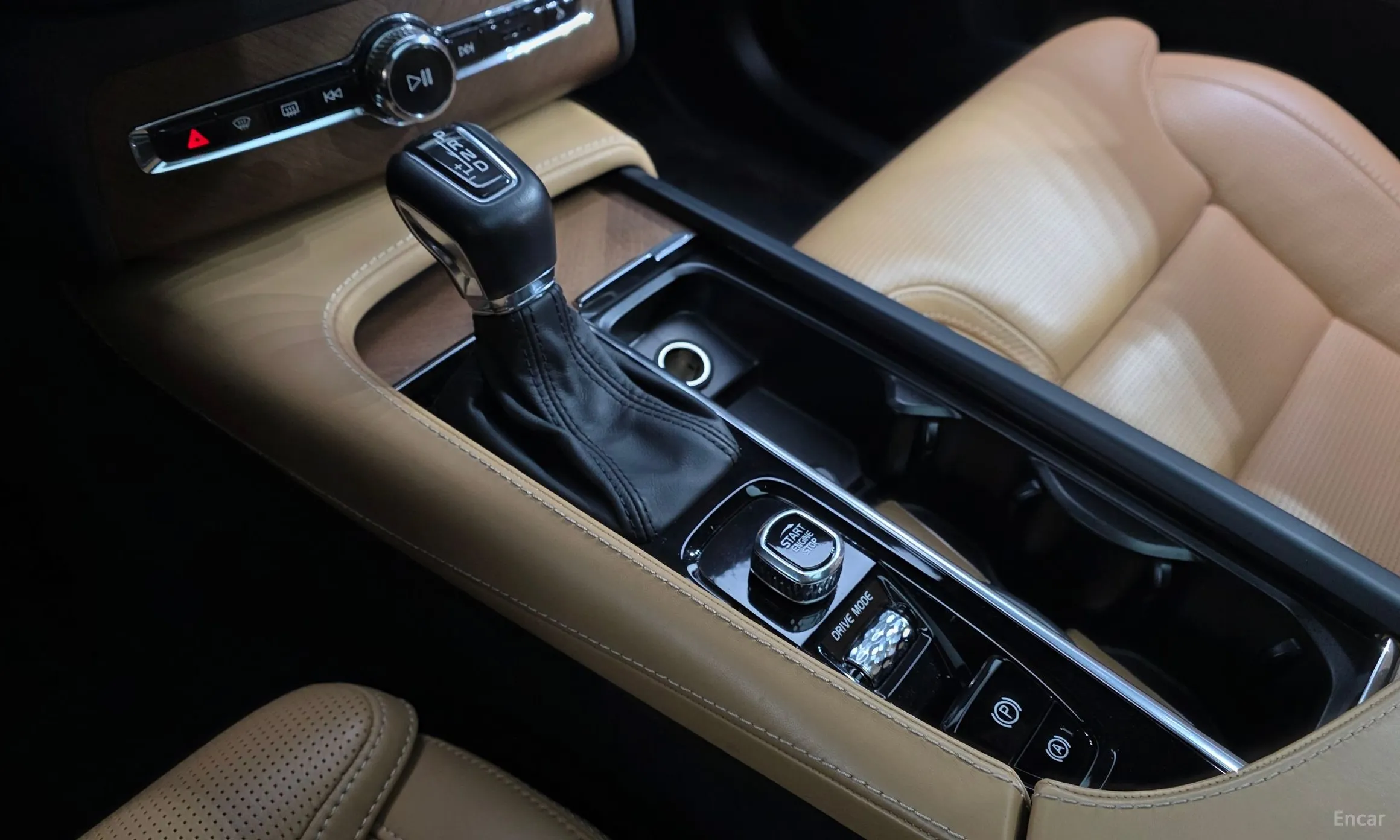 Volvo XC90 Gen 2 превью 9