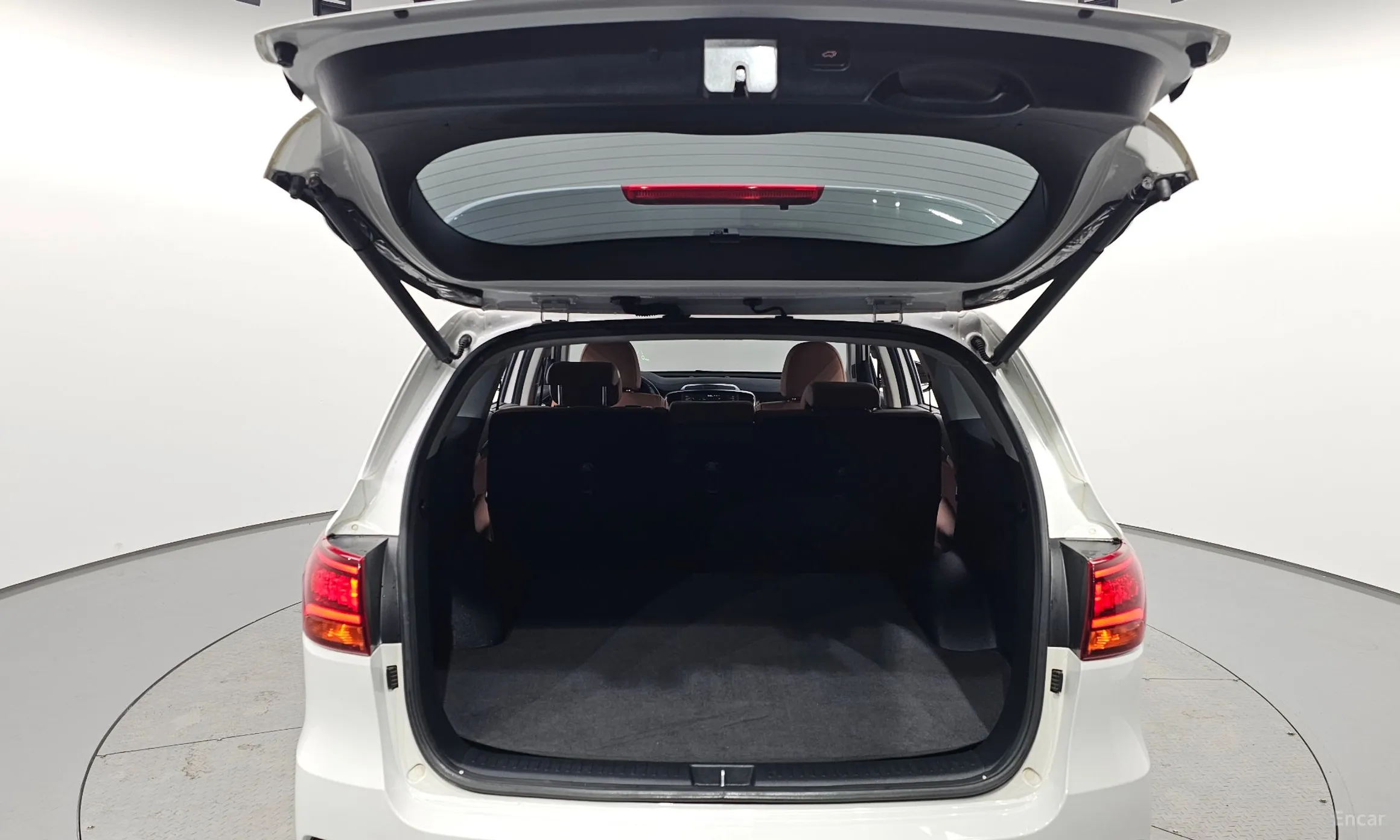 Kia Sorento превью 20