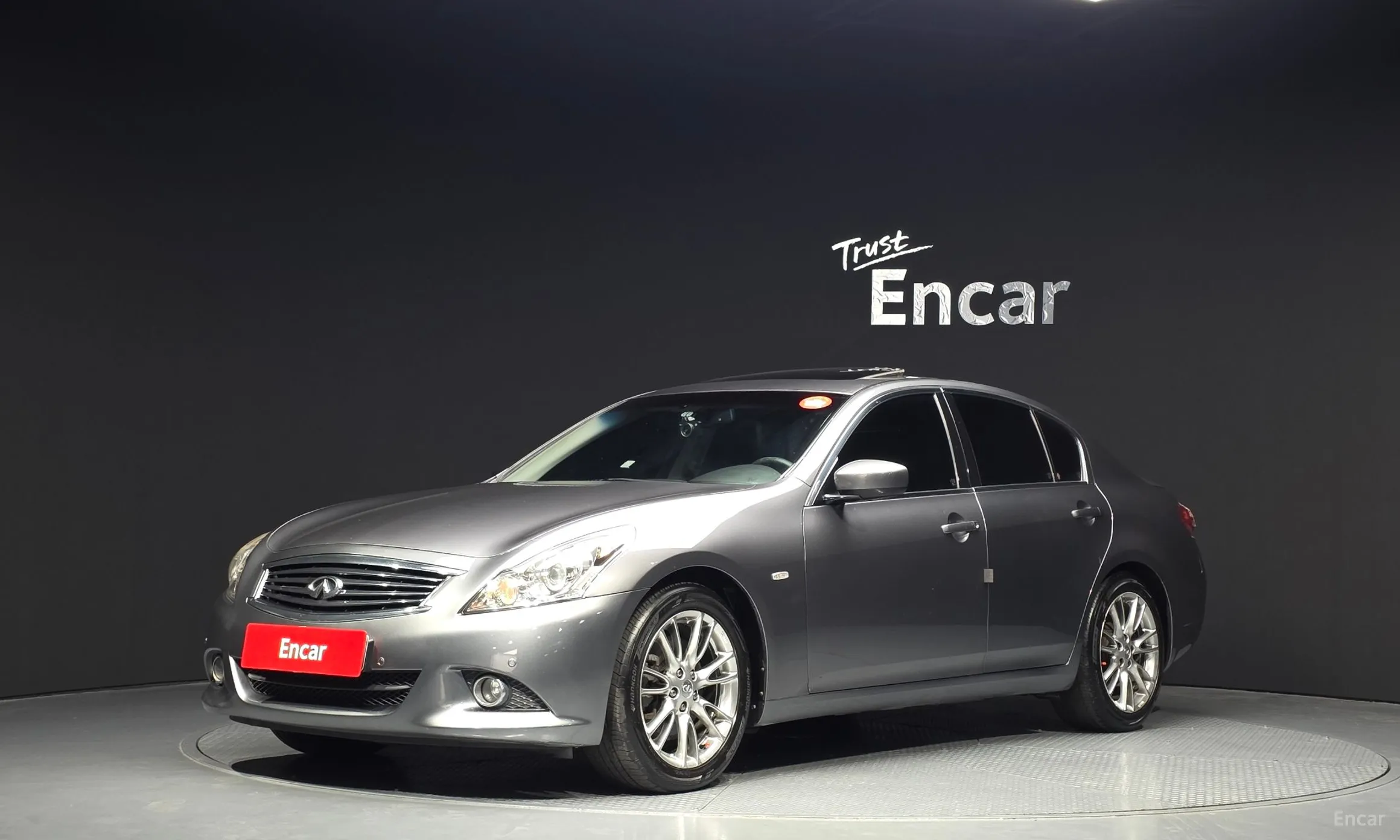 G37
