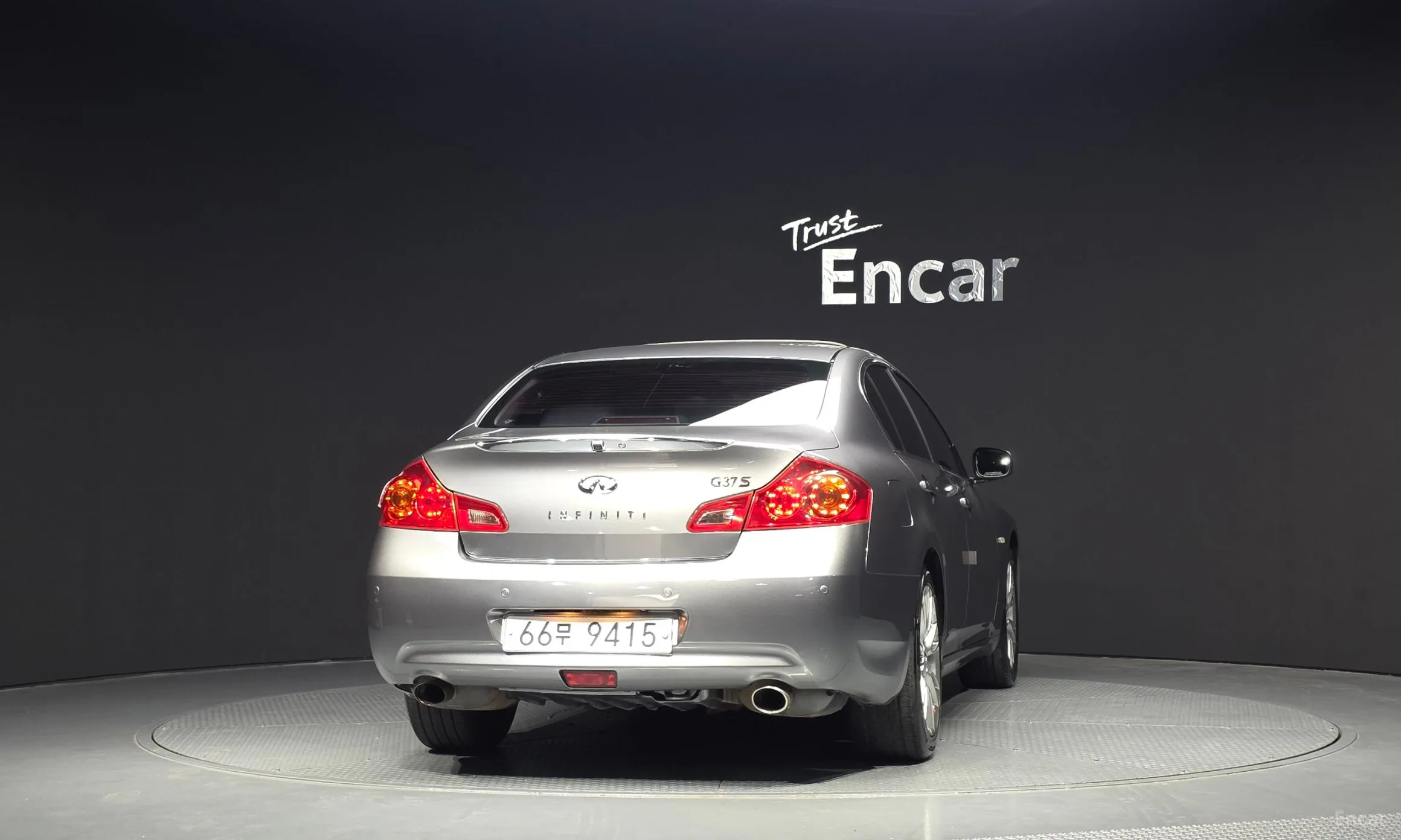 Infiniti G37 превью 4
