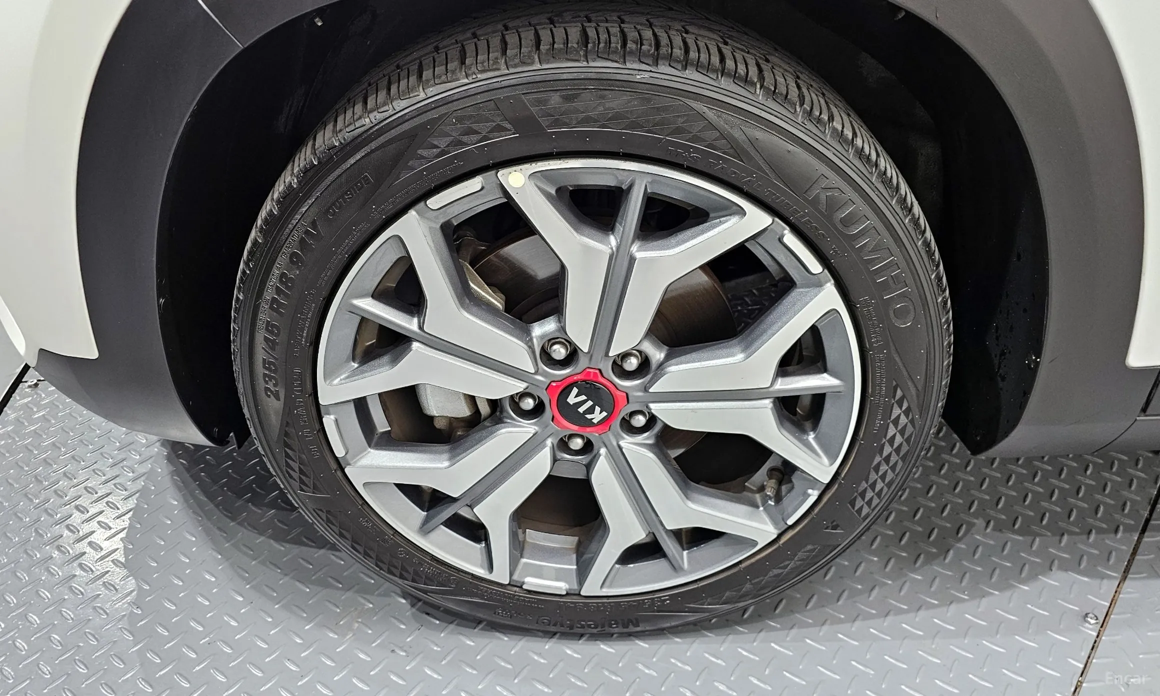 Kia Seltos превью 5