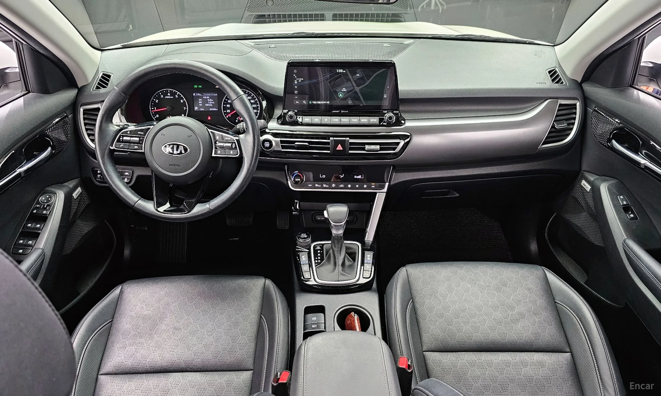 Kia Seltos превью 7