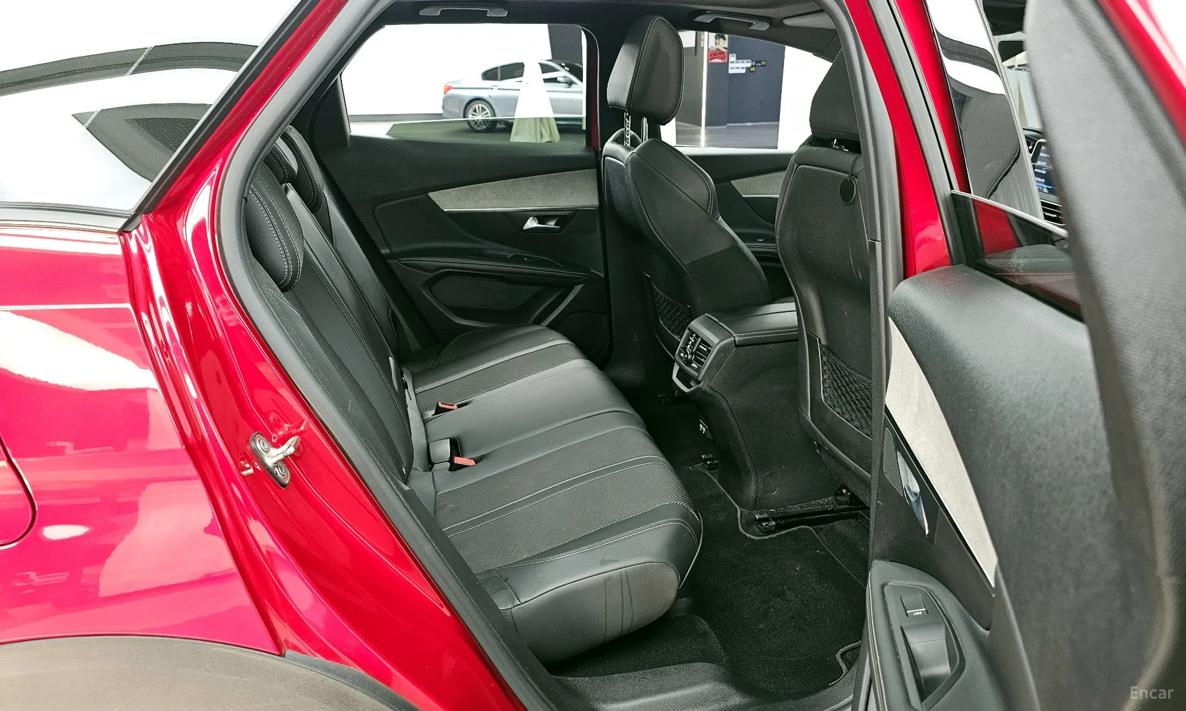 Peugeot 3008 2nd generation превью 12
