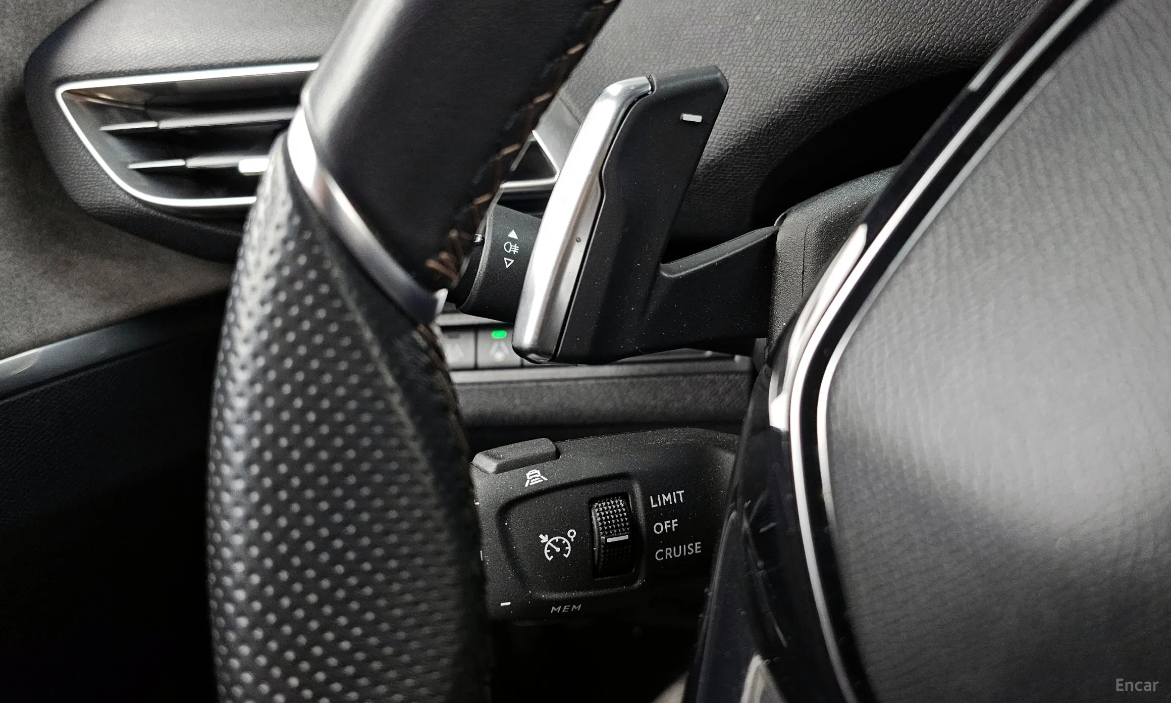 Peugeot 3008 2nd generation превью 17