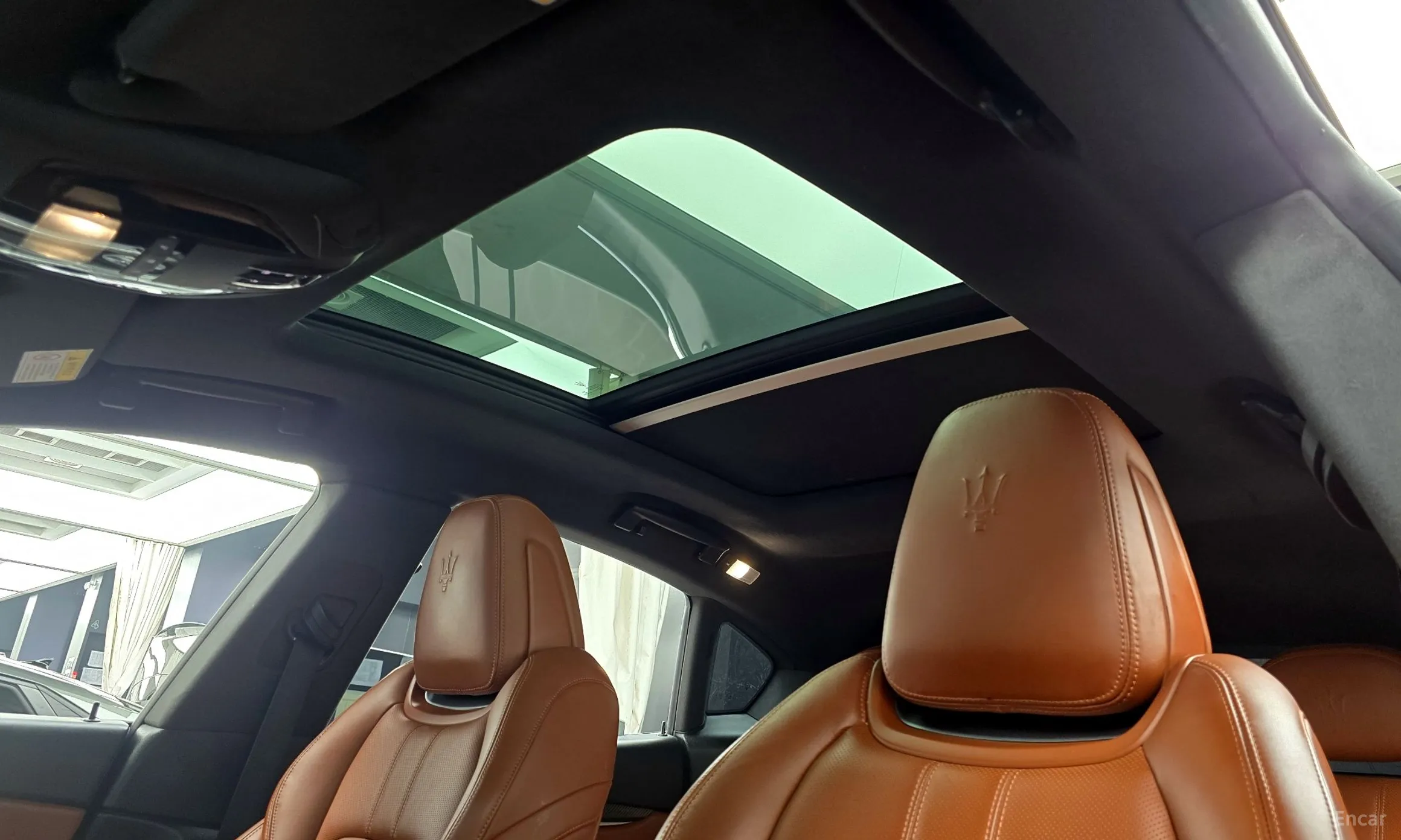 Maserati Levante превью 19