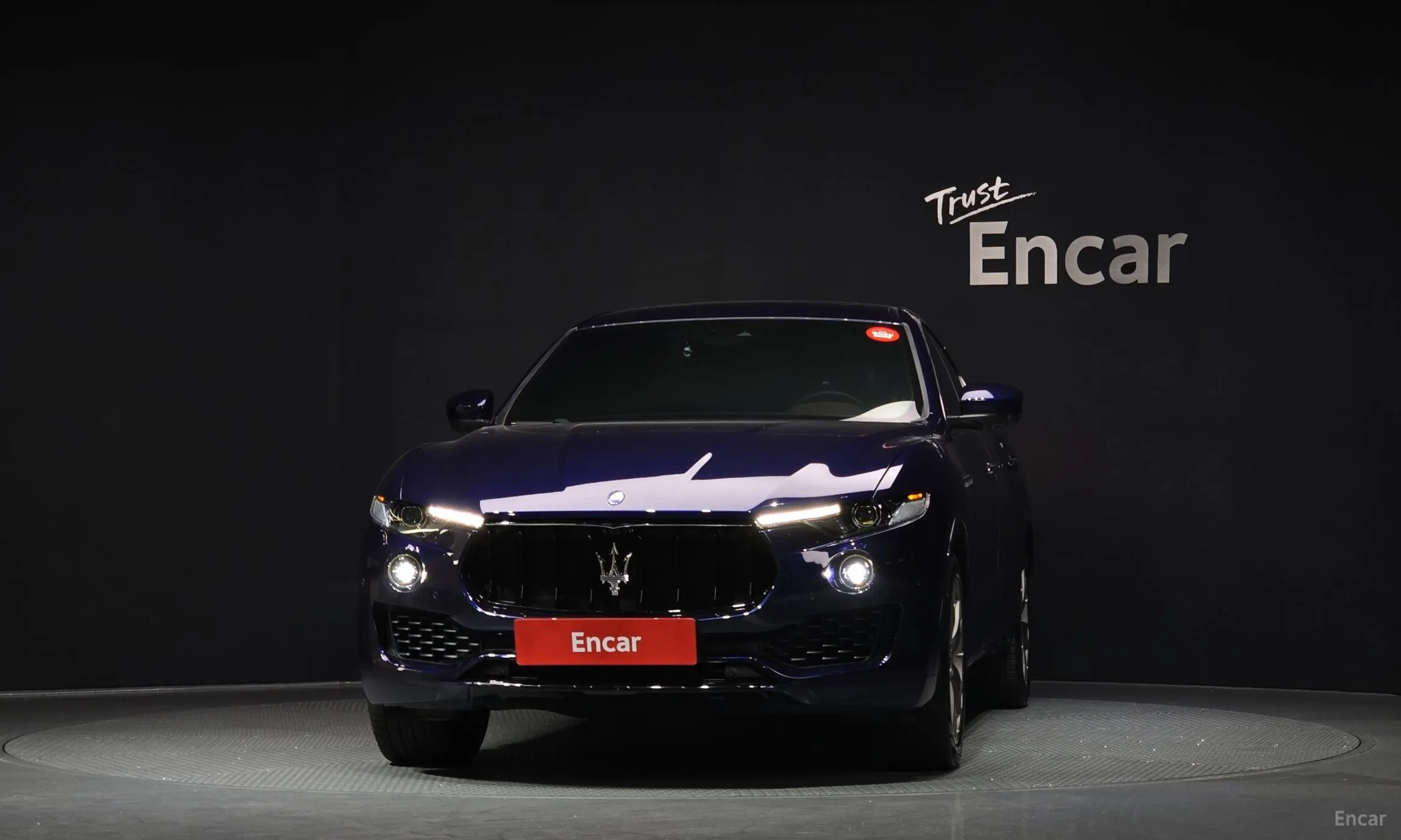 Maserati Levante превью 3