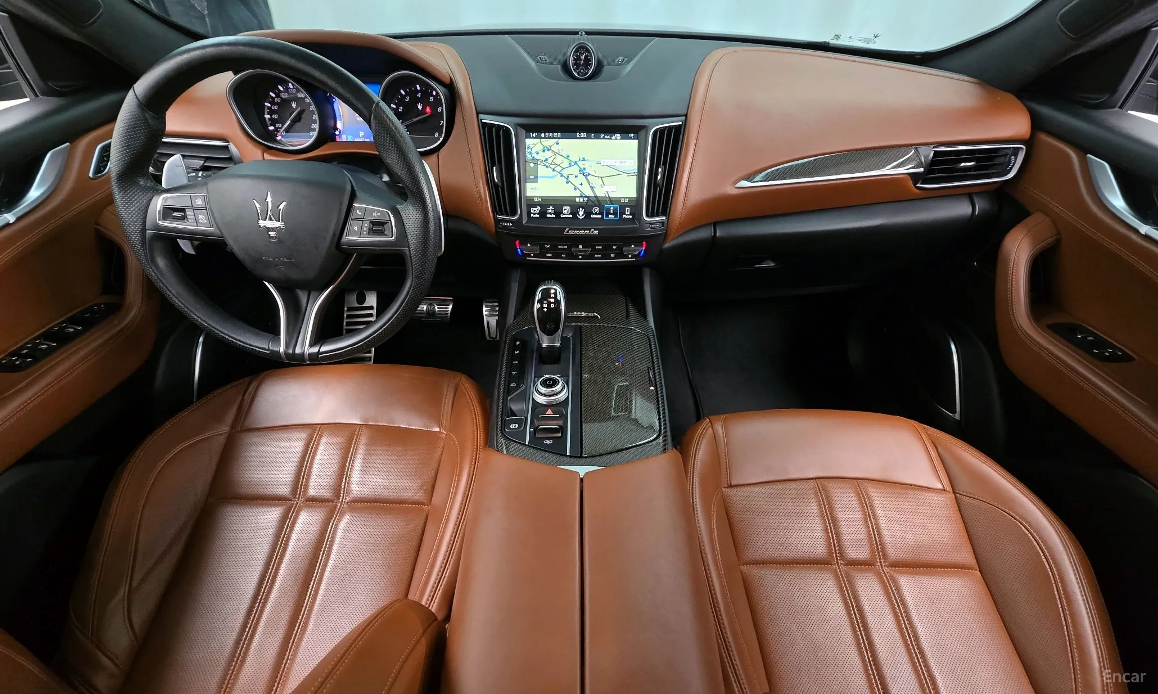 Maserati Levante превью 7