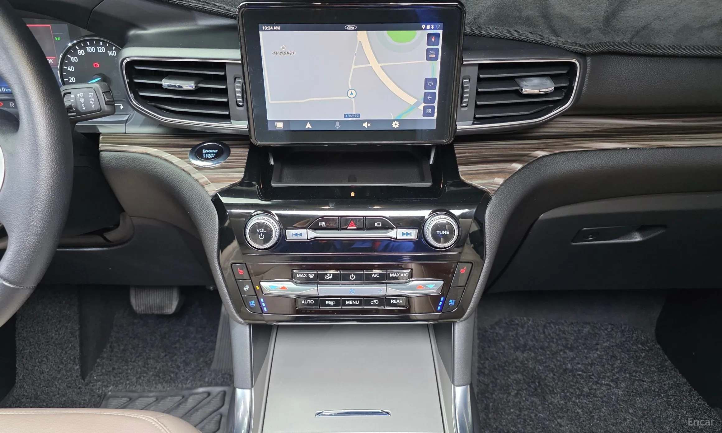 Ford Explorer 6th Generation превью 15
